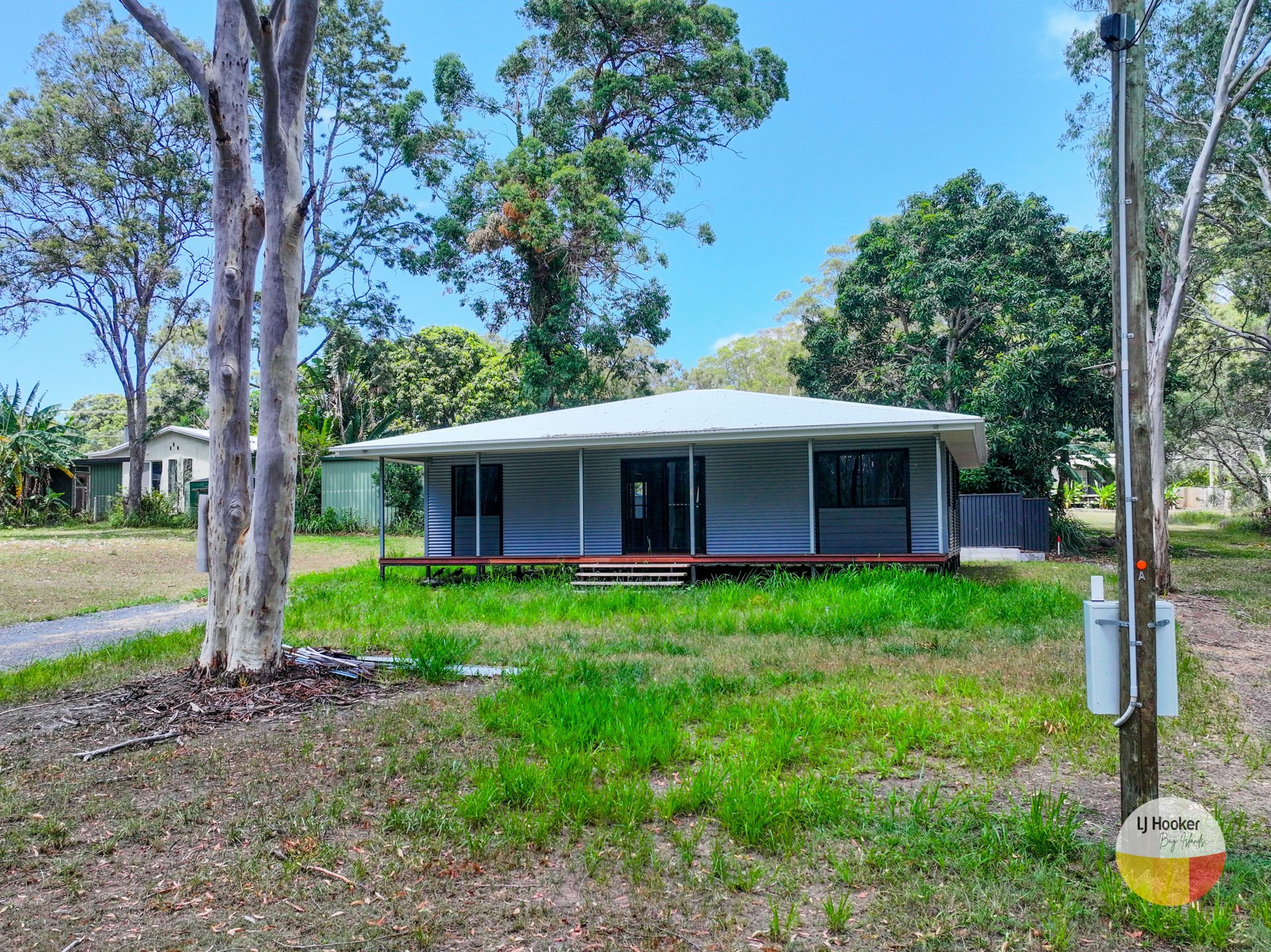 14 Boeing ridge — photo from LJ Hooker Bay Islands