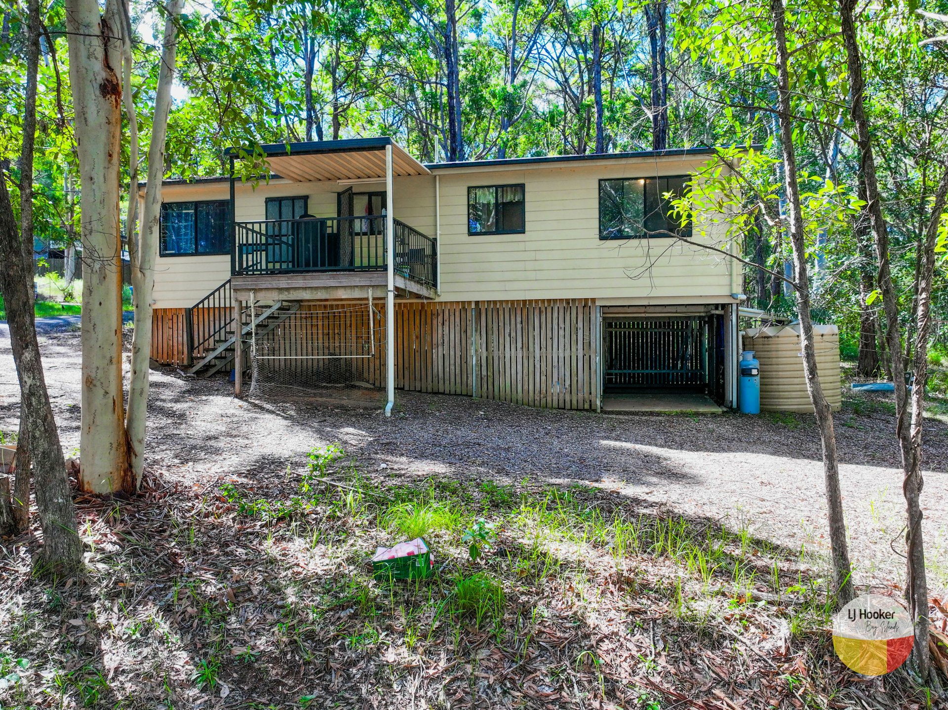 2 Murray Crescent — photo from LJ Hooker Bay Islands