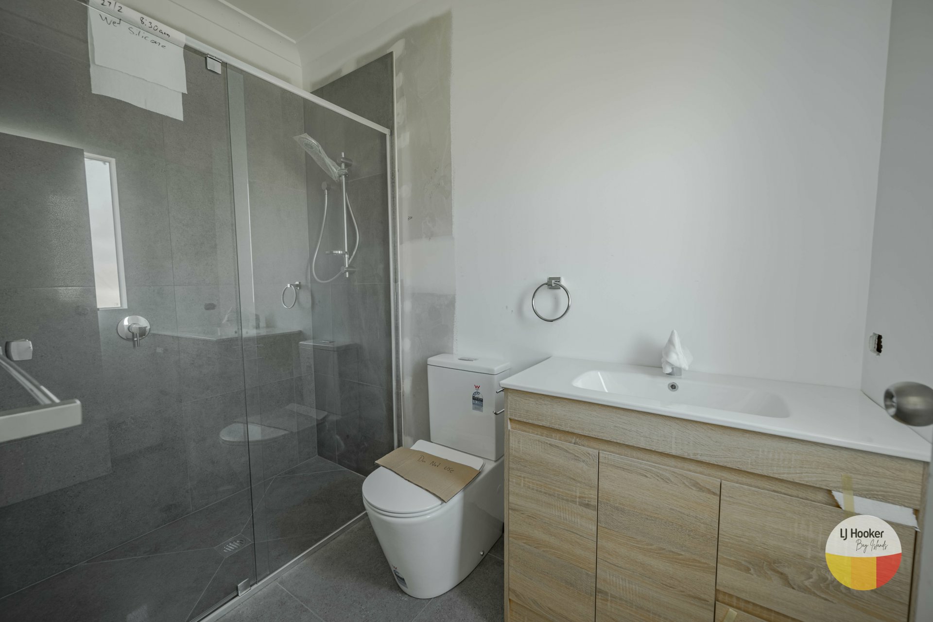 8 Tierney Terrace — photo 4 of 10
