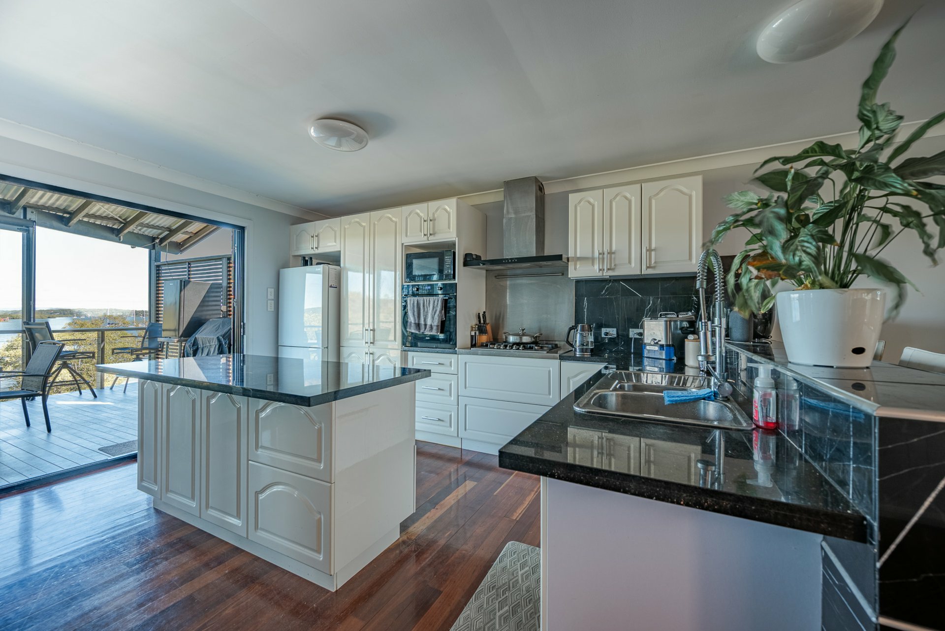 136 Canaipa Point Drive — photo 5 of 18