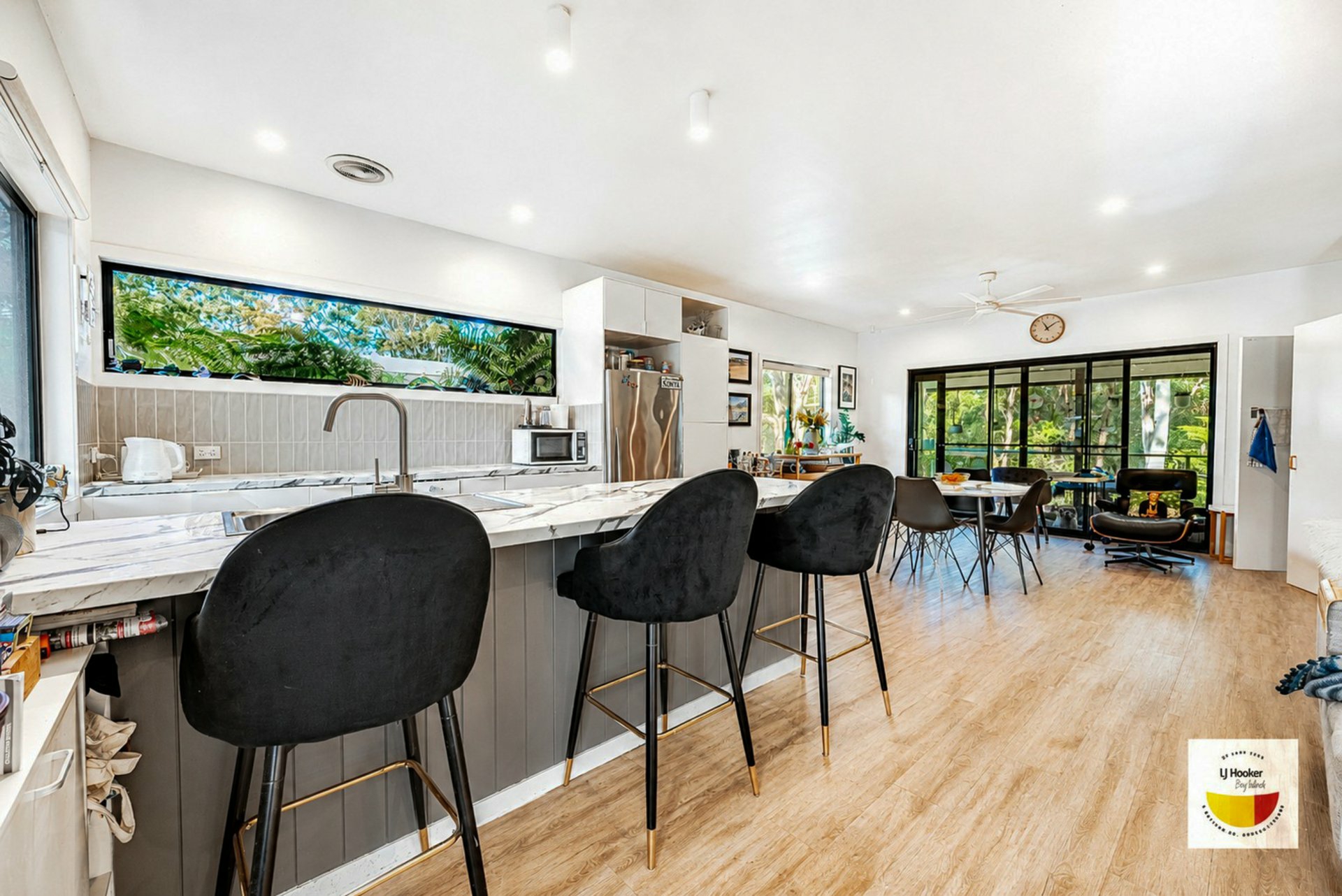 2 Victoria Avenue — photo 10 of 30