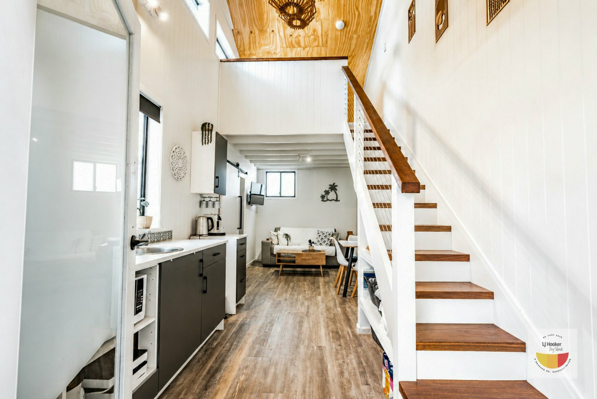 2 Victoria Avenue — photo 16 of 30