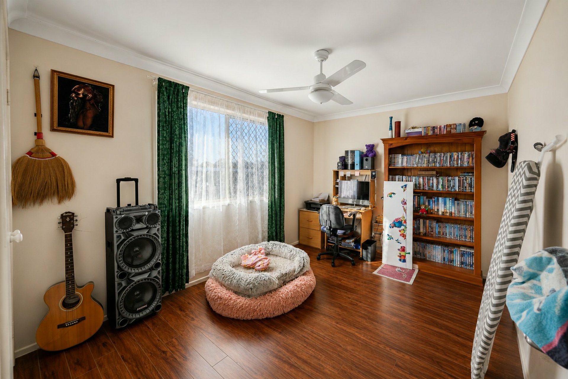 26 Laurel Street — photo 9 of 18