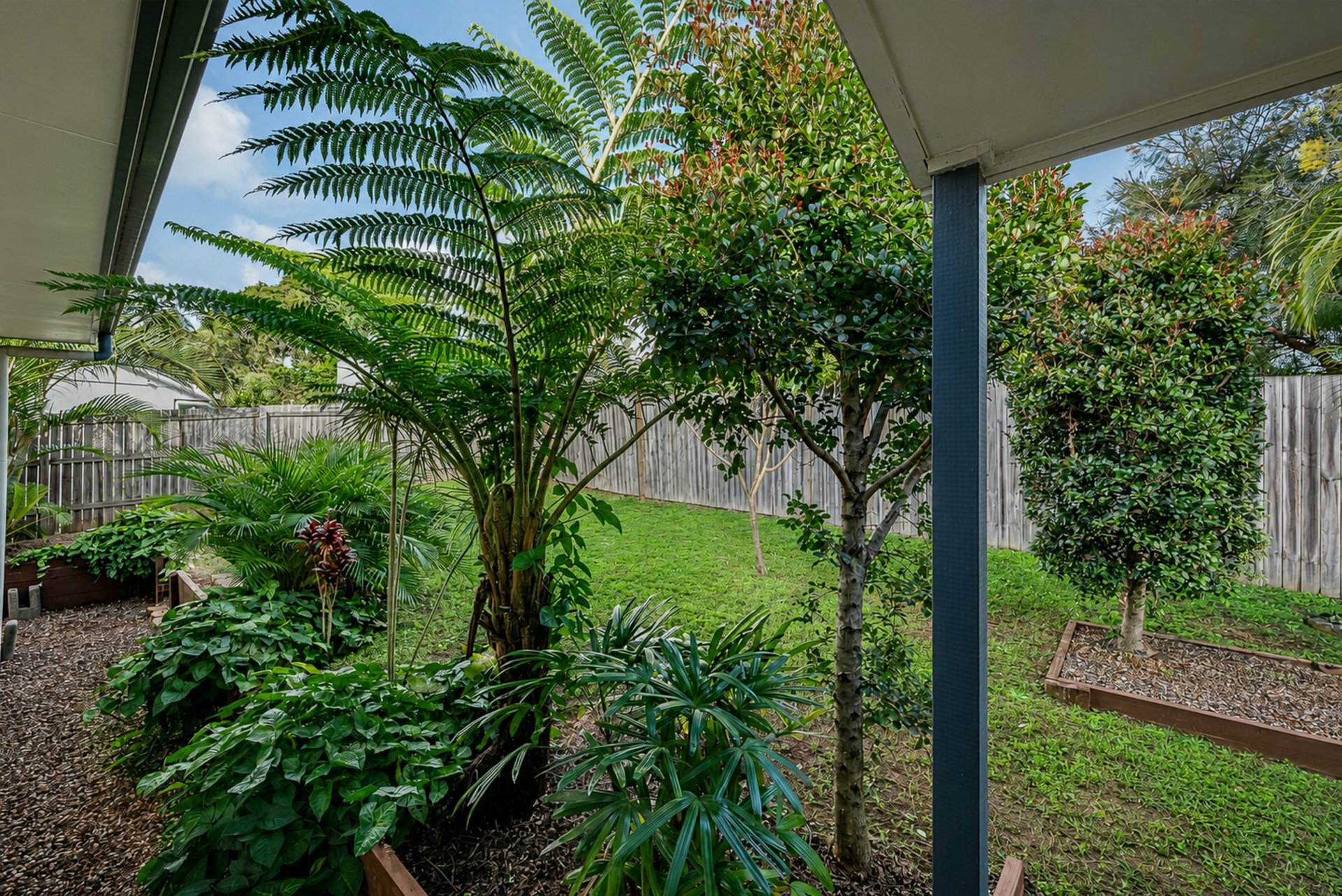26 Laurel Street — photo 16 of 18