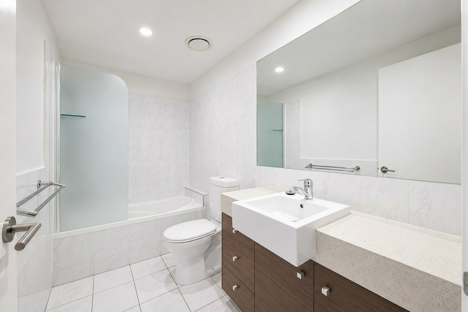 Unit 15/150 Middle Street — photo 11 of 22