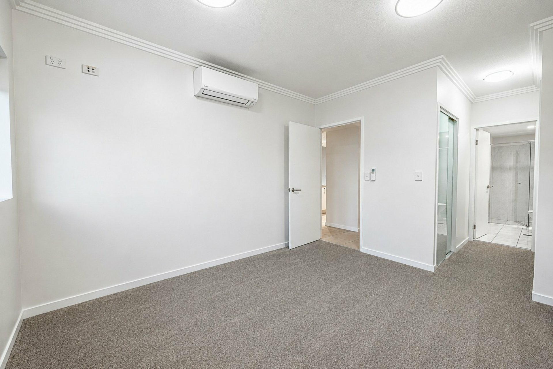 Unit 15/150 Middle Street — photo 12 of 22