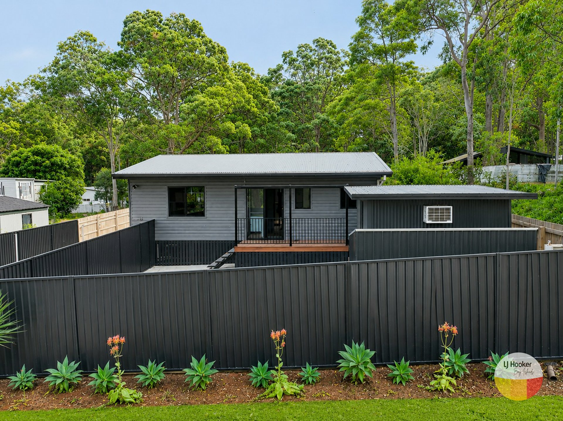 55 Villa Wood Road — photo 3 of 25