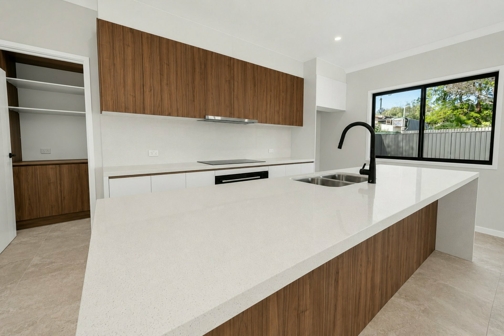 16 Bunning Street — photo 5 of 12