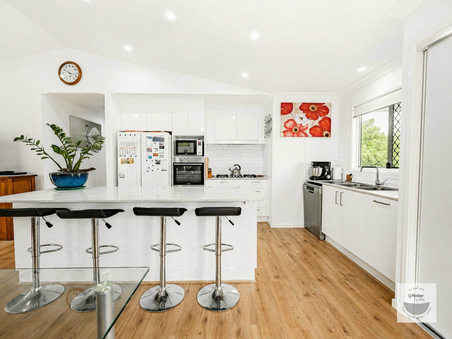 13 Bunning Street — photo 8 of 15