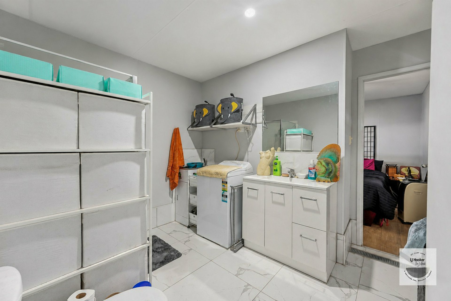 41 Woodlands Circuit — photo 11 of 16