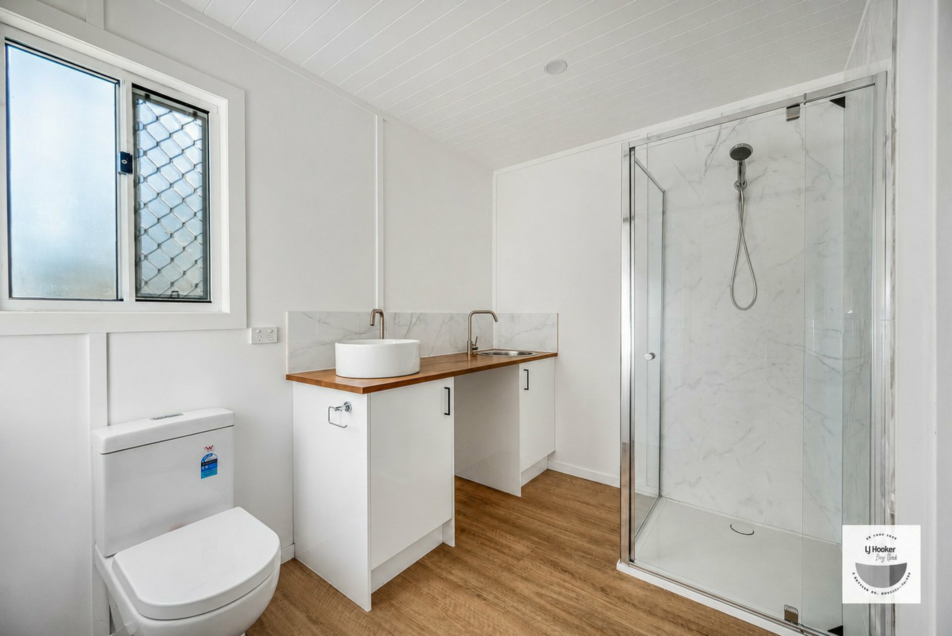 13 Sapphire Street — photo 7 of 16
