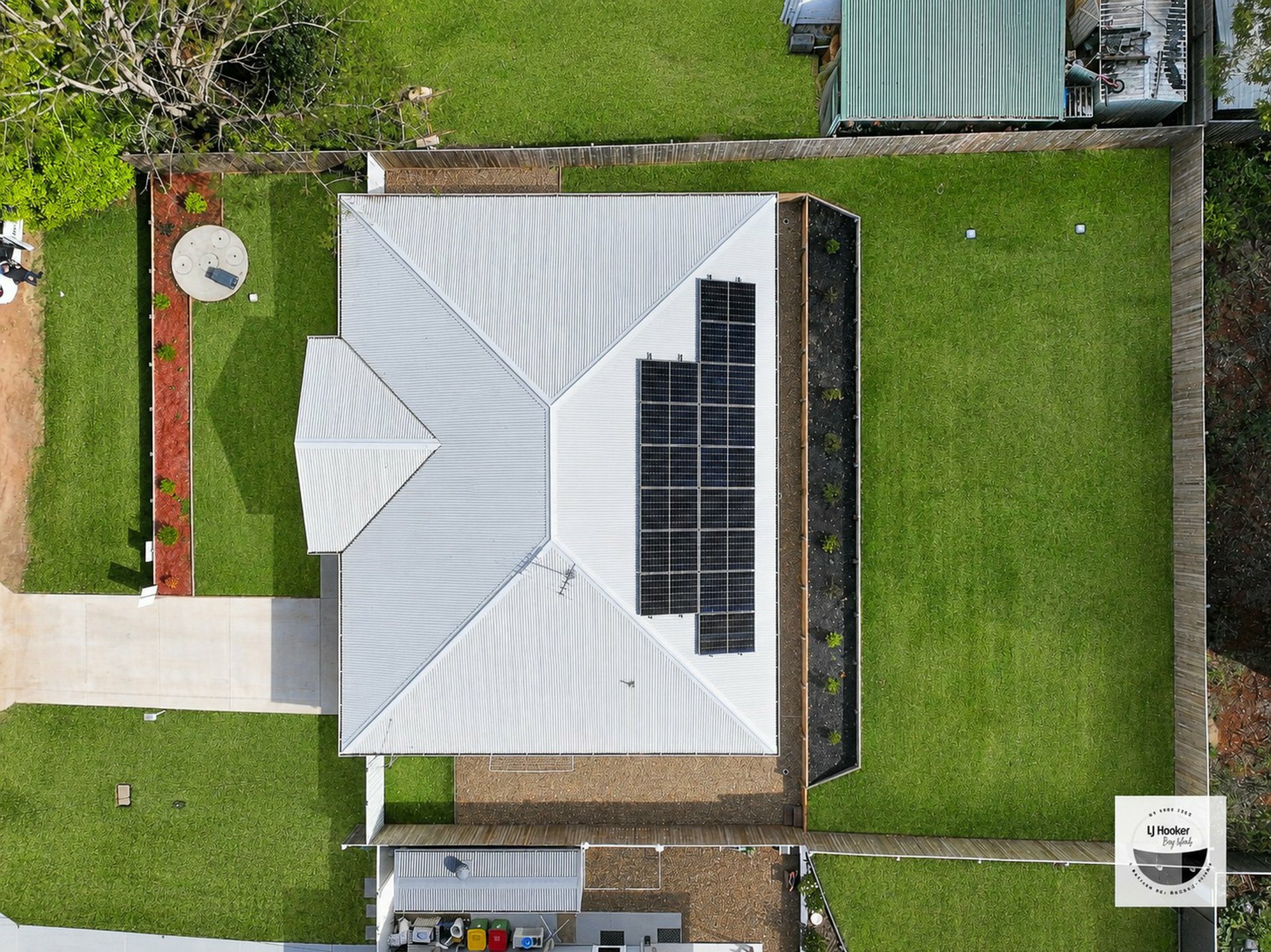 13 Bradman Street — photo 2 of 19