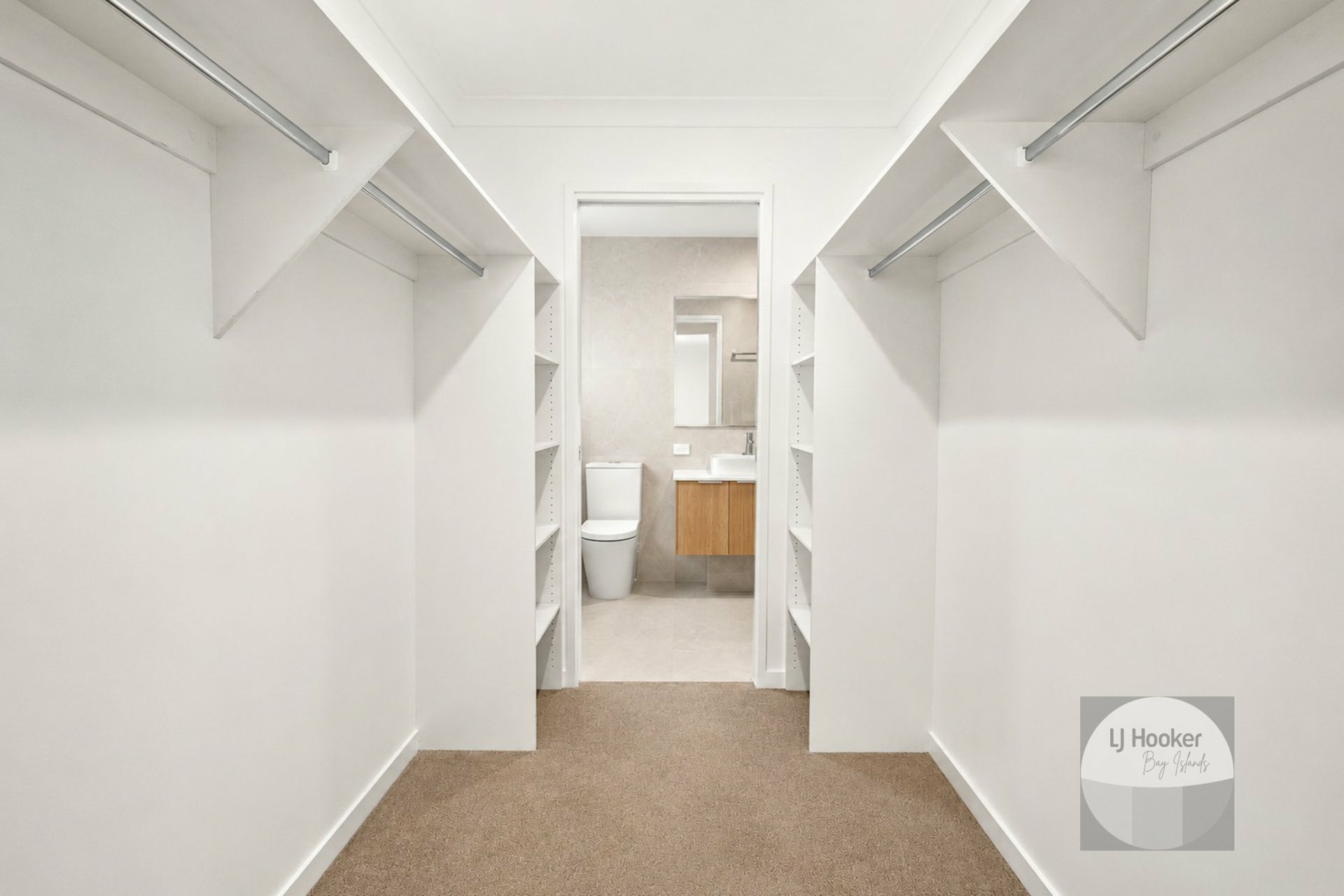 13 Bradman Street — photo 12 of 19