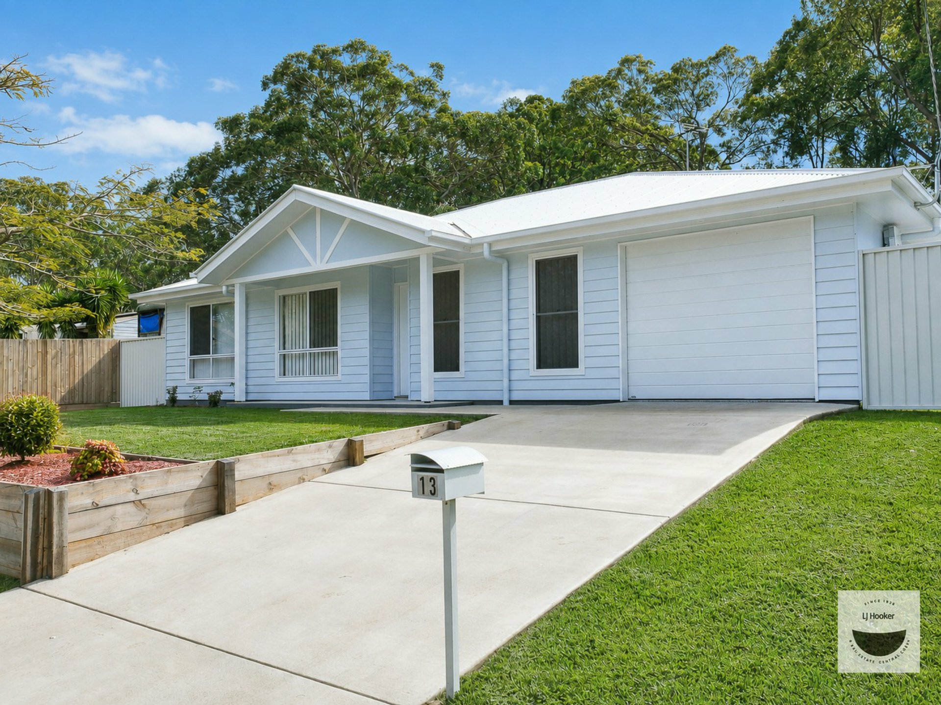 13 Bradman Street — photo 18 of 19