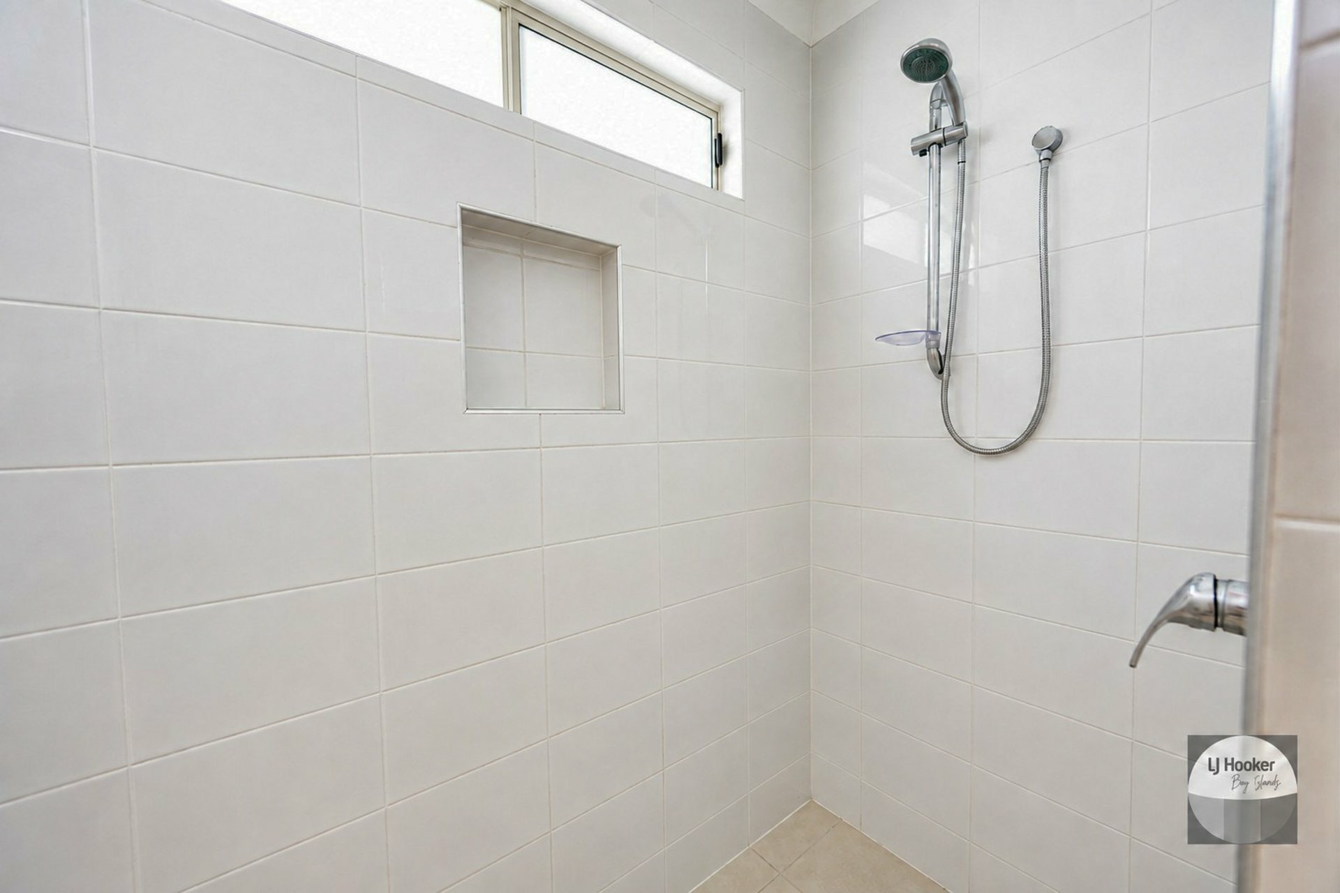 4 Koro Street — photo 15 of 16