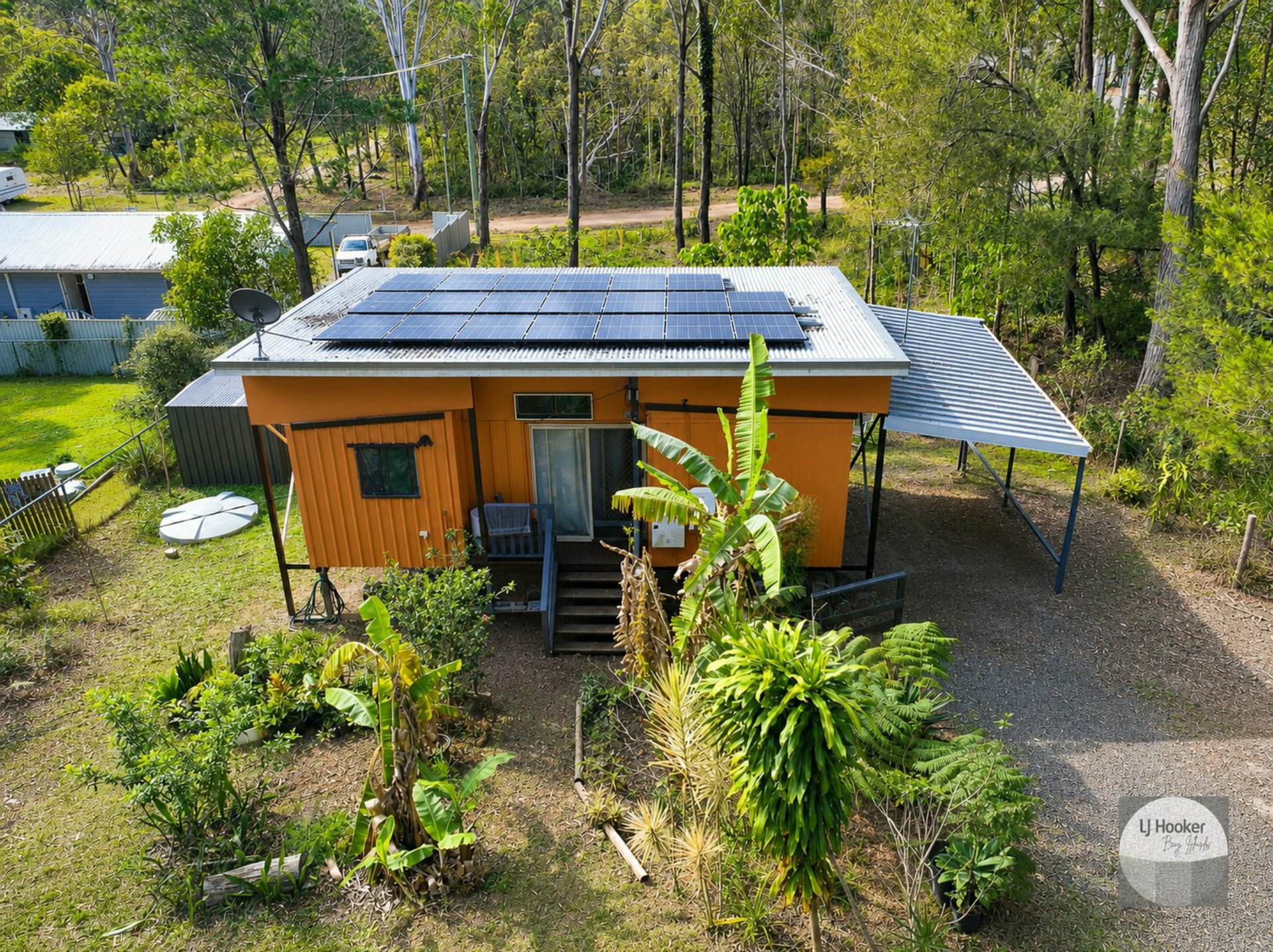 21 Sapphire Street — photo from LJ Hooker Bay Islands