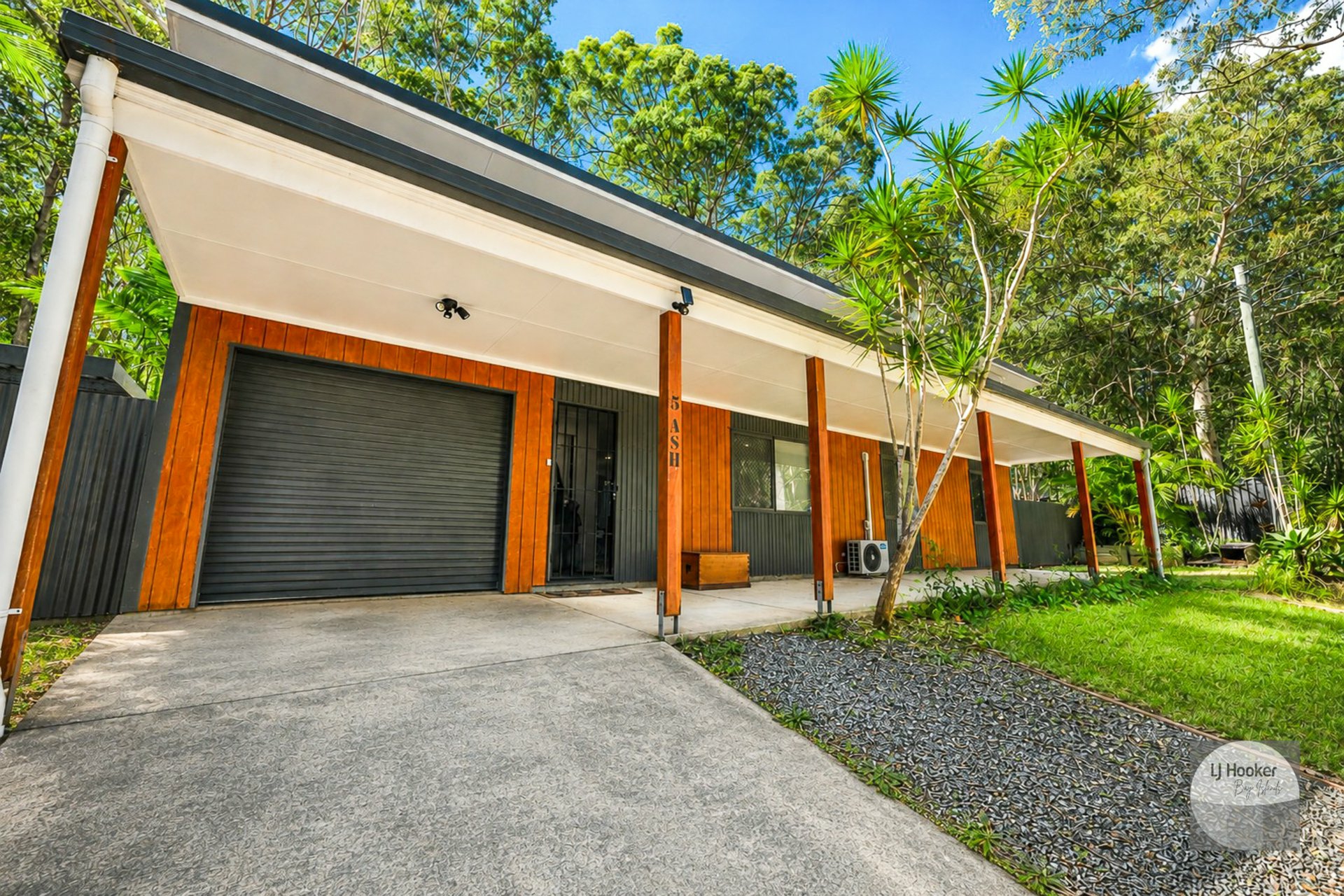 5 Ash Street — photo from LJ Hooker Bay Islands