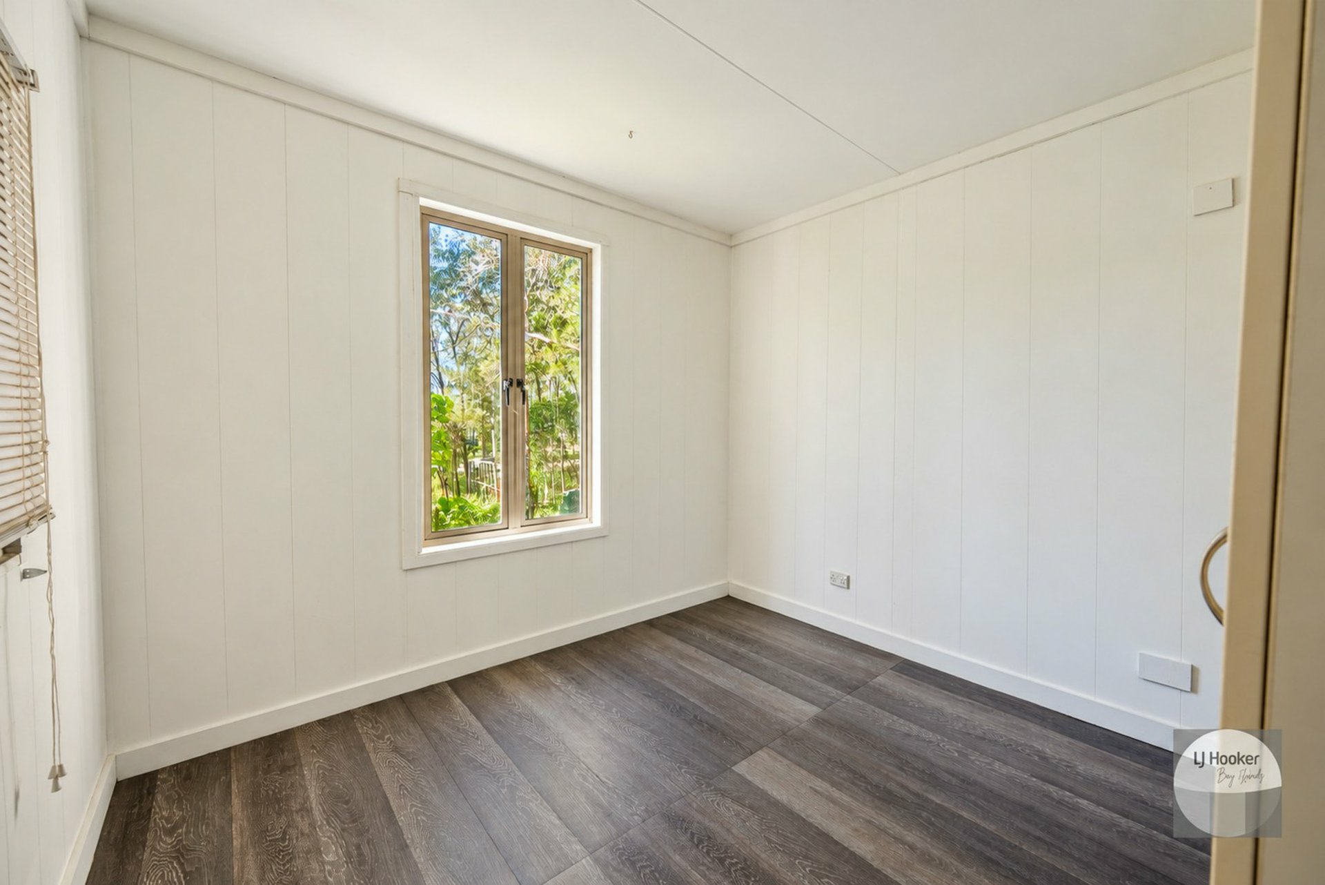 21 Sapphire Street — photo 6 of 11