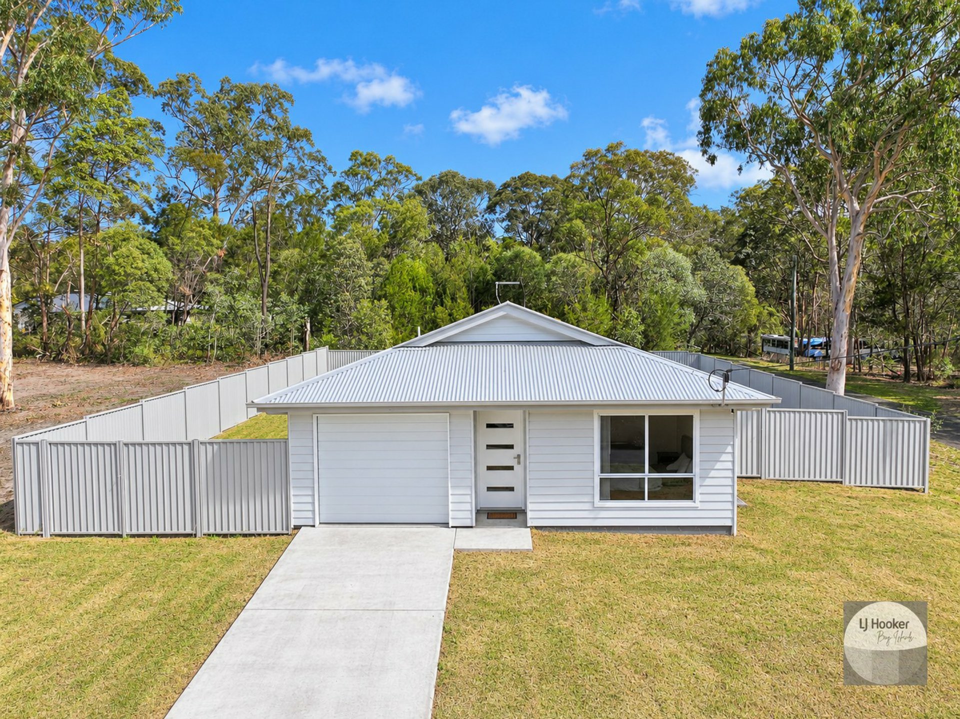 2 Sapphire Street — photo from LJ Hooker Bay Islands