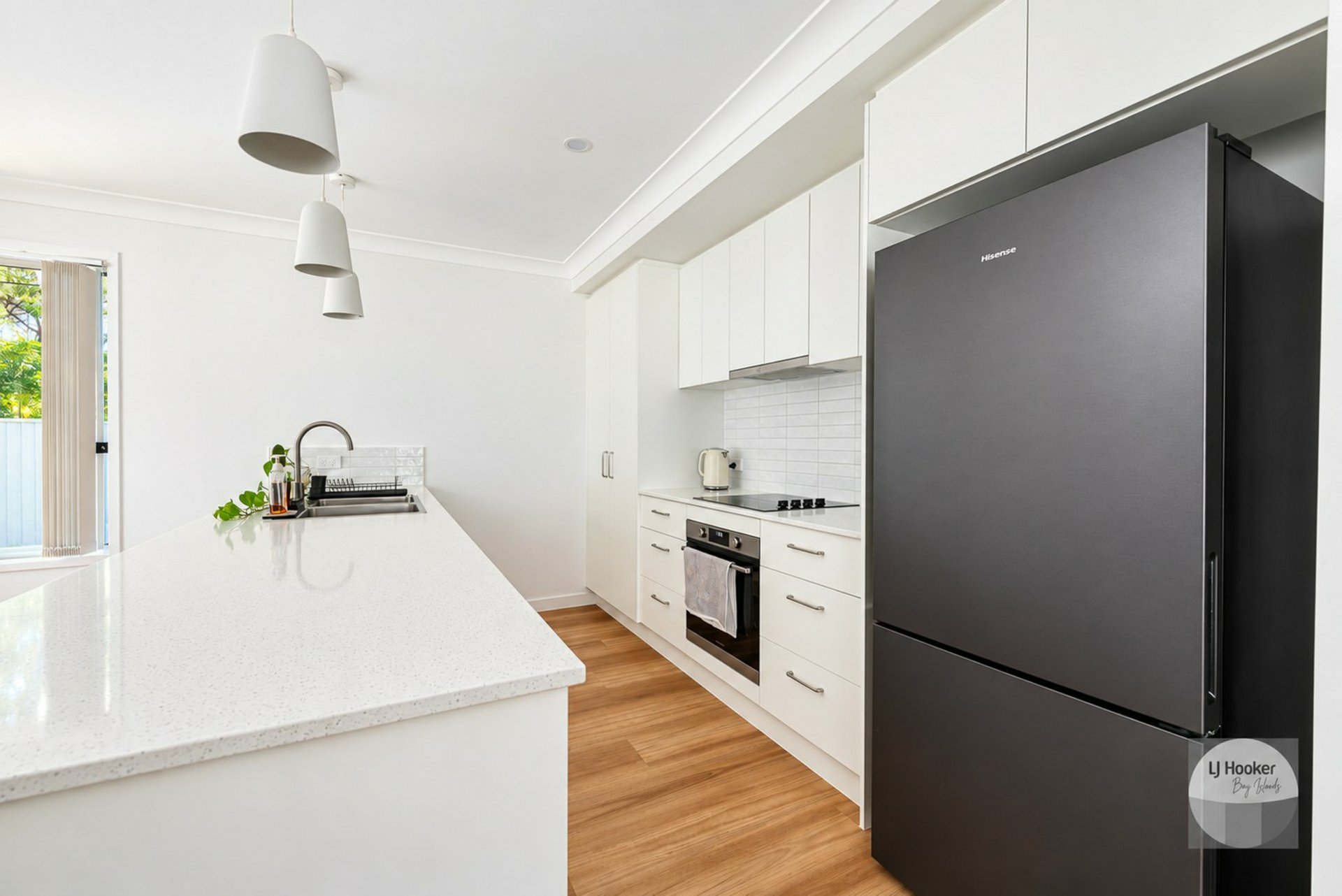 2 Sapphire Street — photo 4 of 14