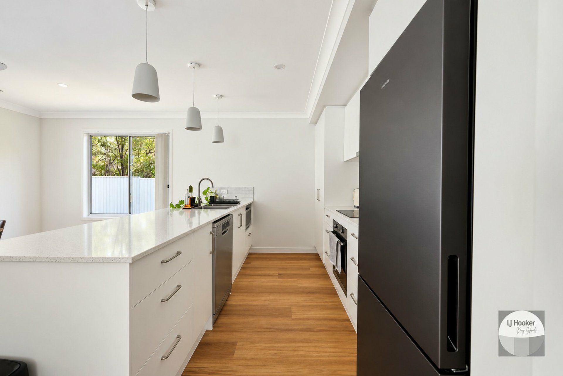 2 Sapphire Street — photo 9 of 14