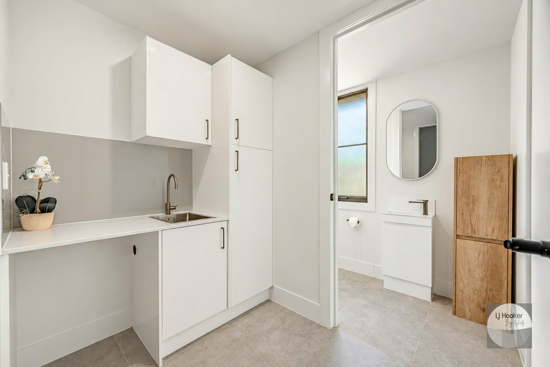 37 Taylor St — photo 10 of 18