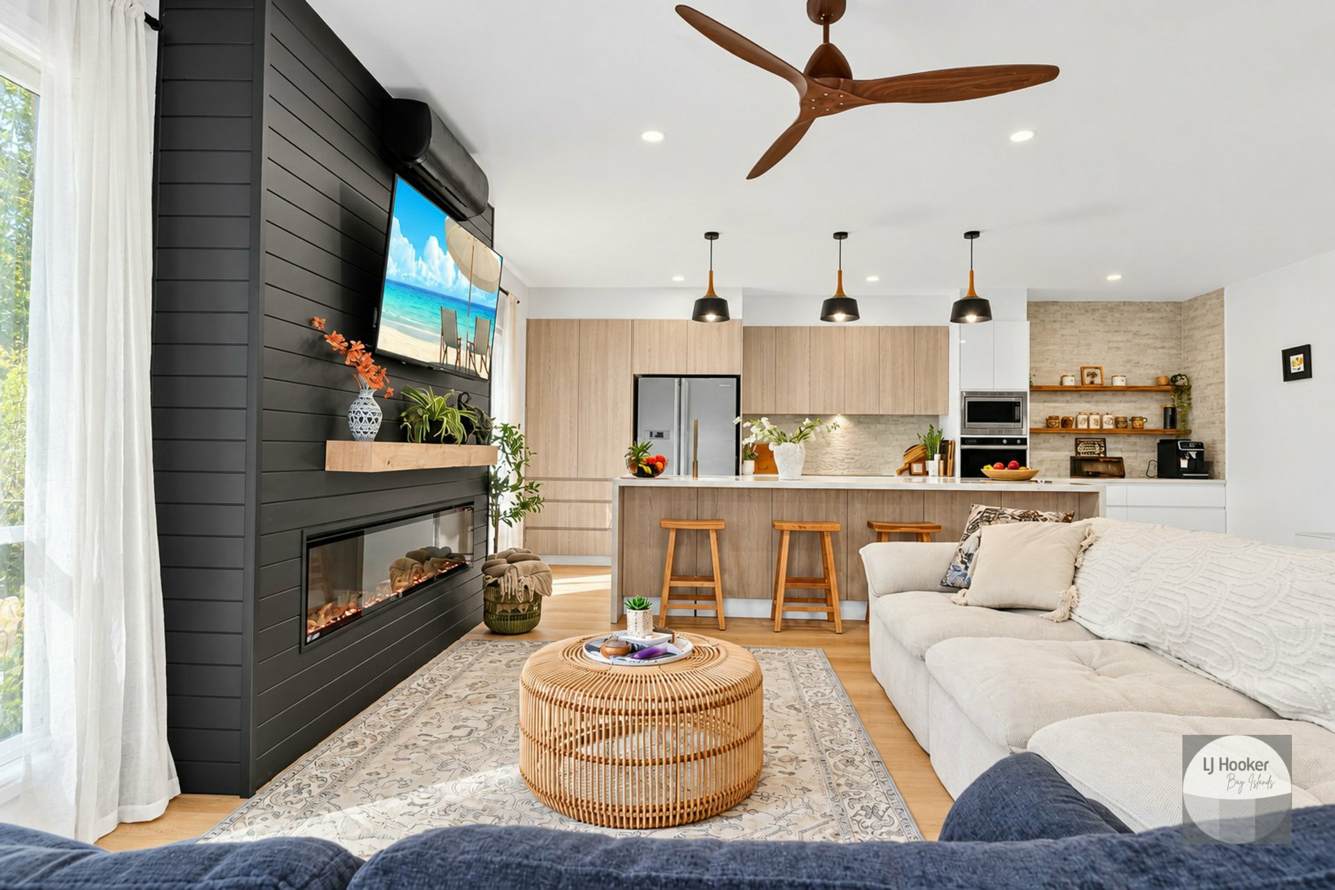 51 Villa wood Road — photo from LJ Hooker Bay Islands