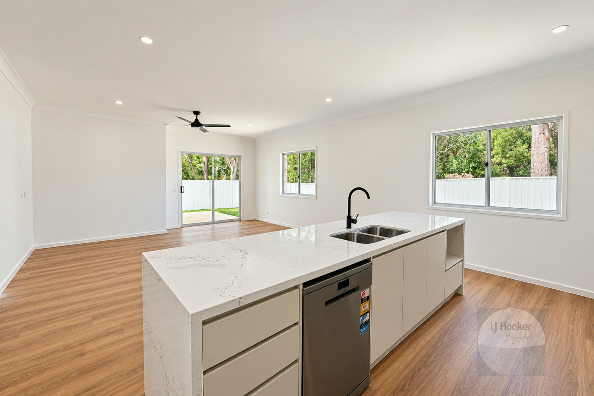 6 Satton Street — photo 8 of 23