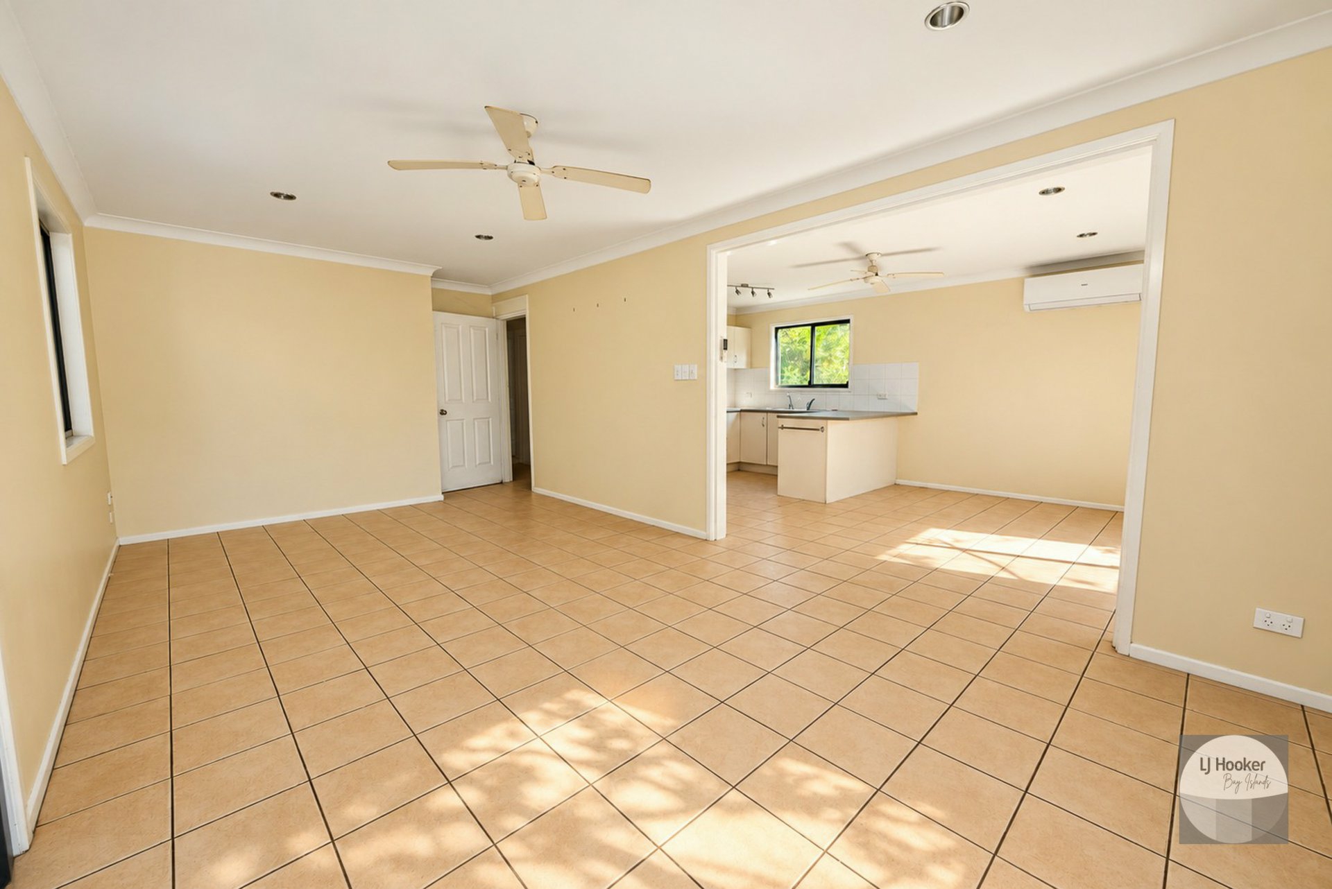 7 Flamingo Street — photo 4 of 11