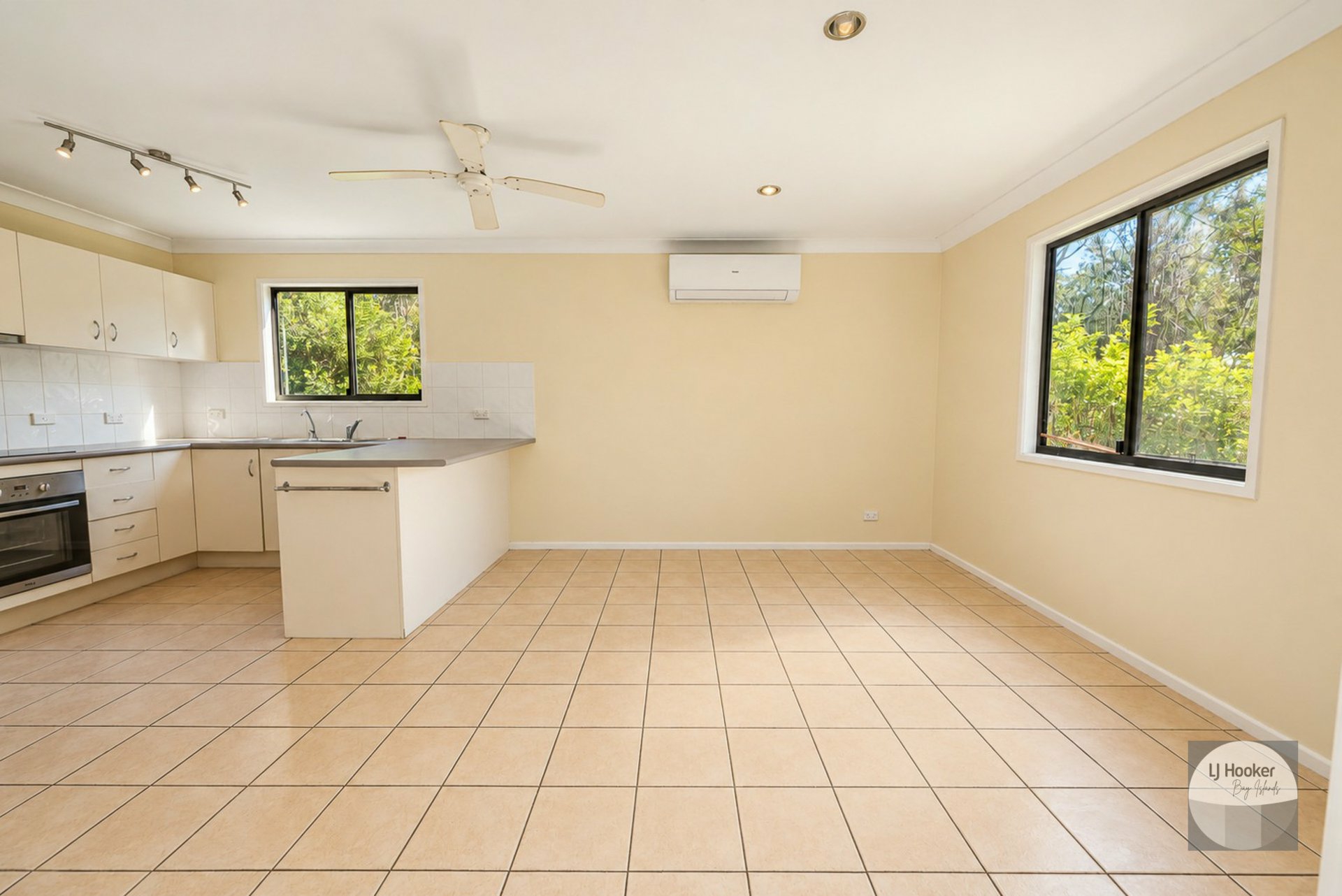7 Flamingo Street — photo 6 of 11