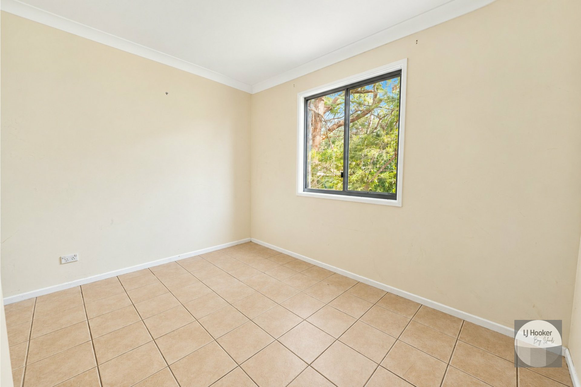 7 Flamingo Street — photo 8 of 11