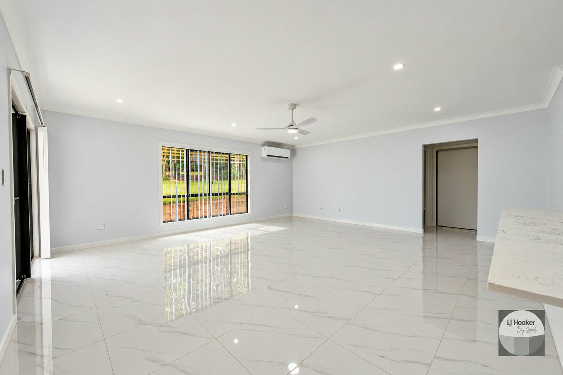 11 Fiji Street — photo 6 of 16
