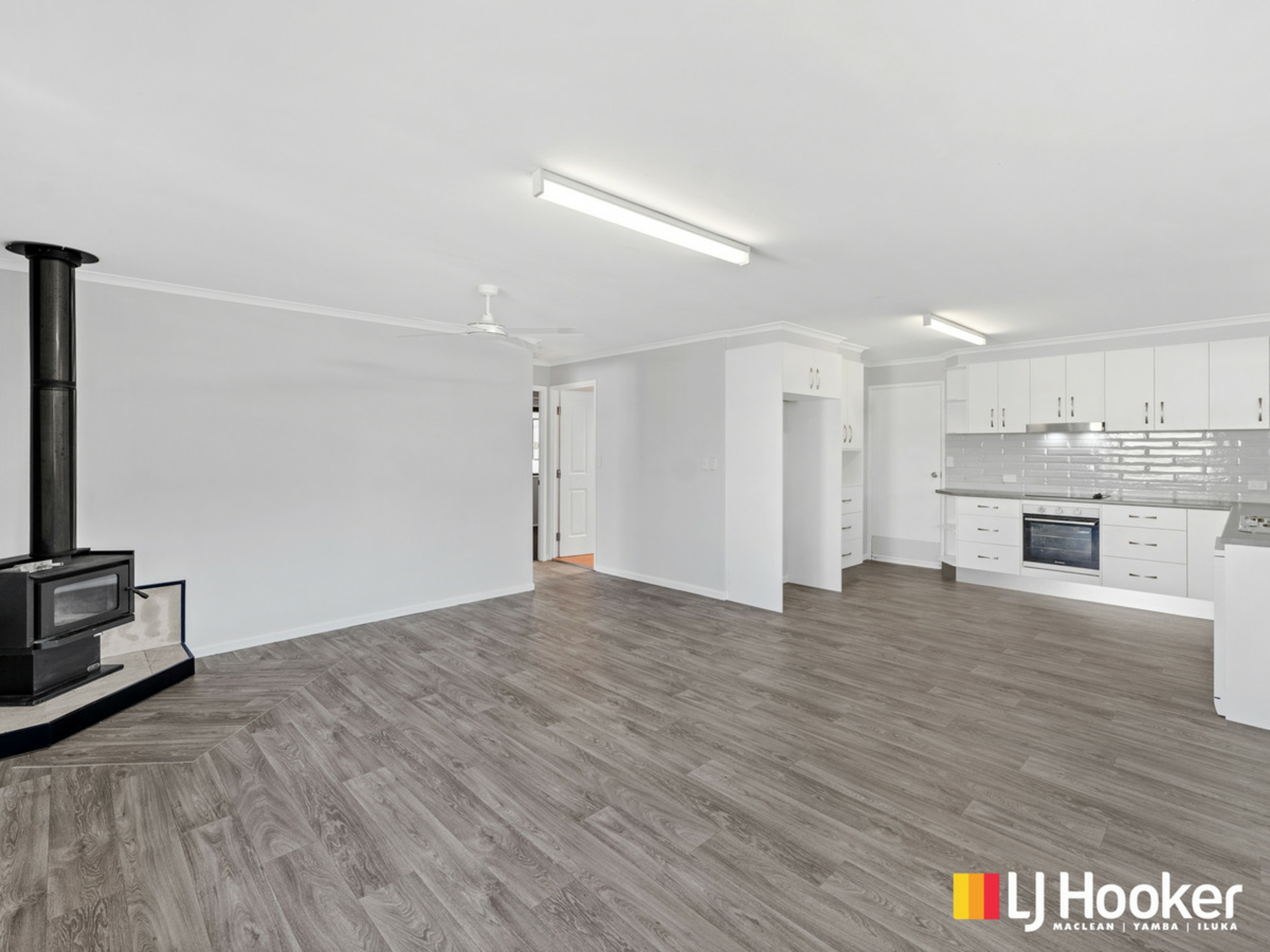 48 Compton Street — photo 5 of 19
