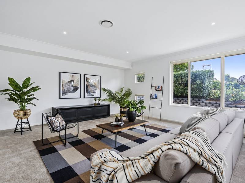 9 Harmsworth Road, PACIFIC PINES