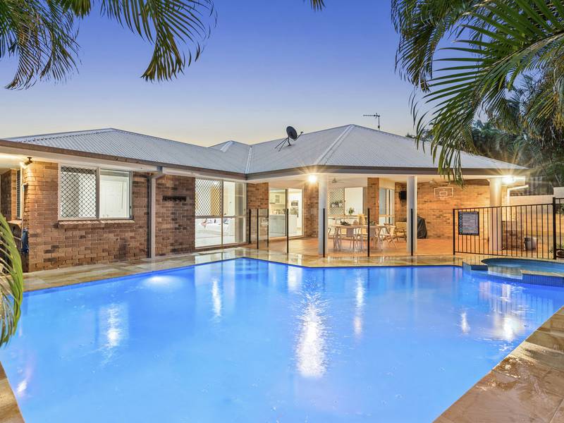 3 Atoli Rise Pacific Pines QLD