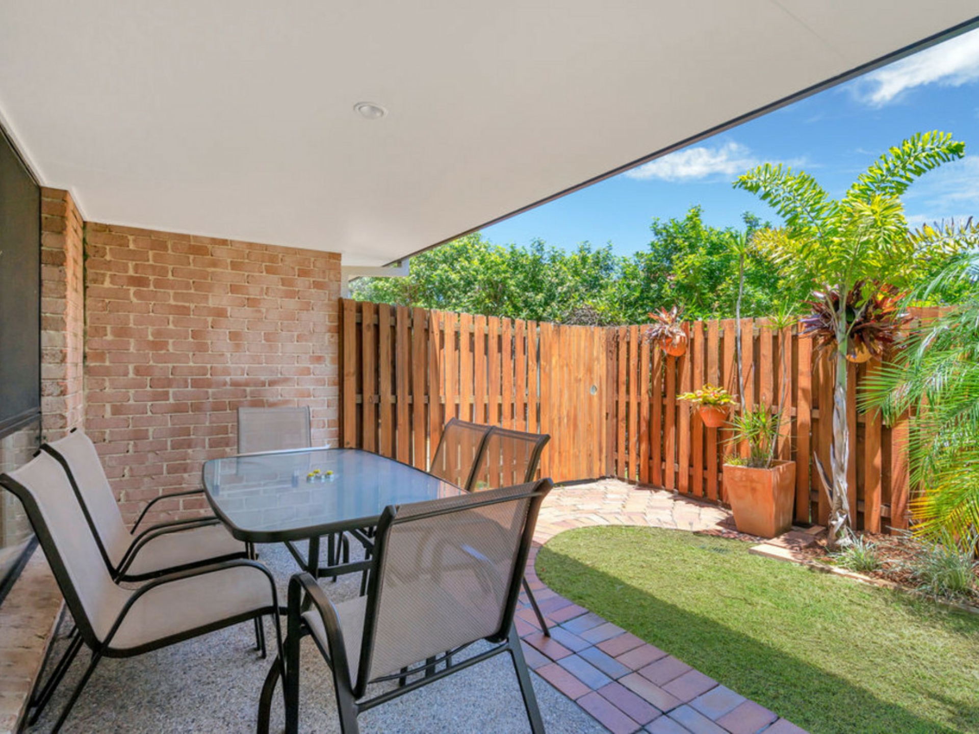 33/141 Pacific Pines Boulevard, PACIFIC PINES