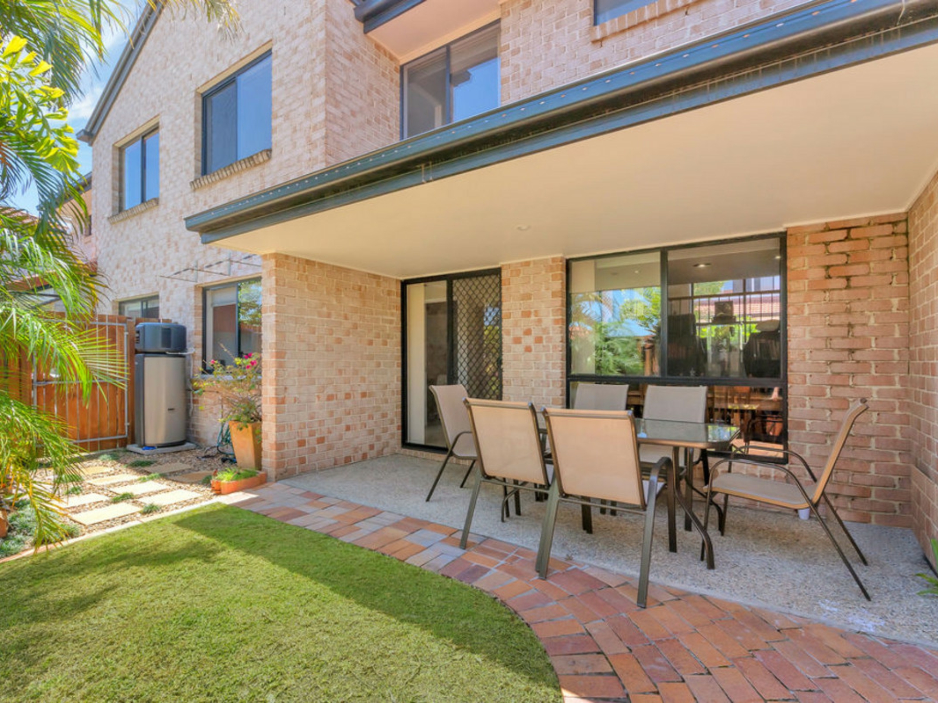 33/141 Pacific Pines Boulevard, PACIFIC PINES