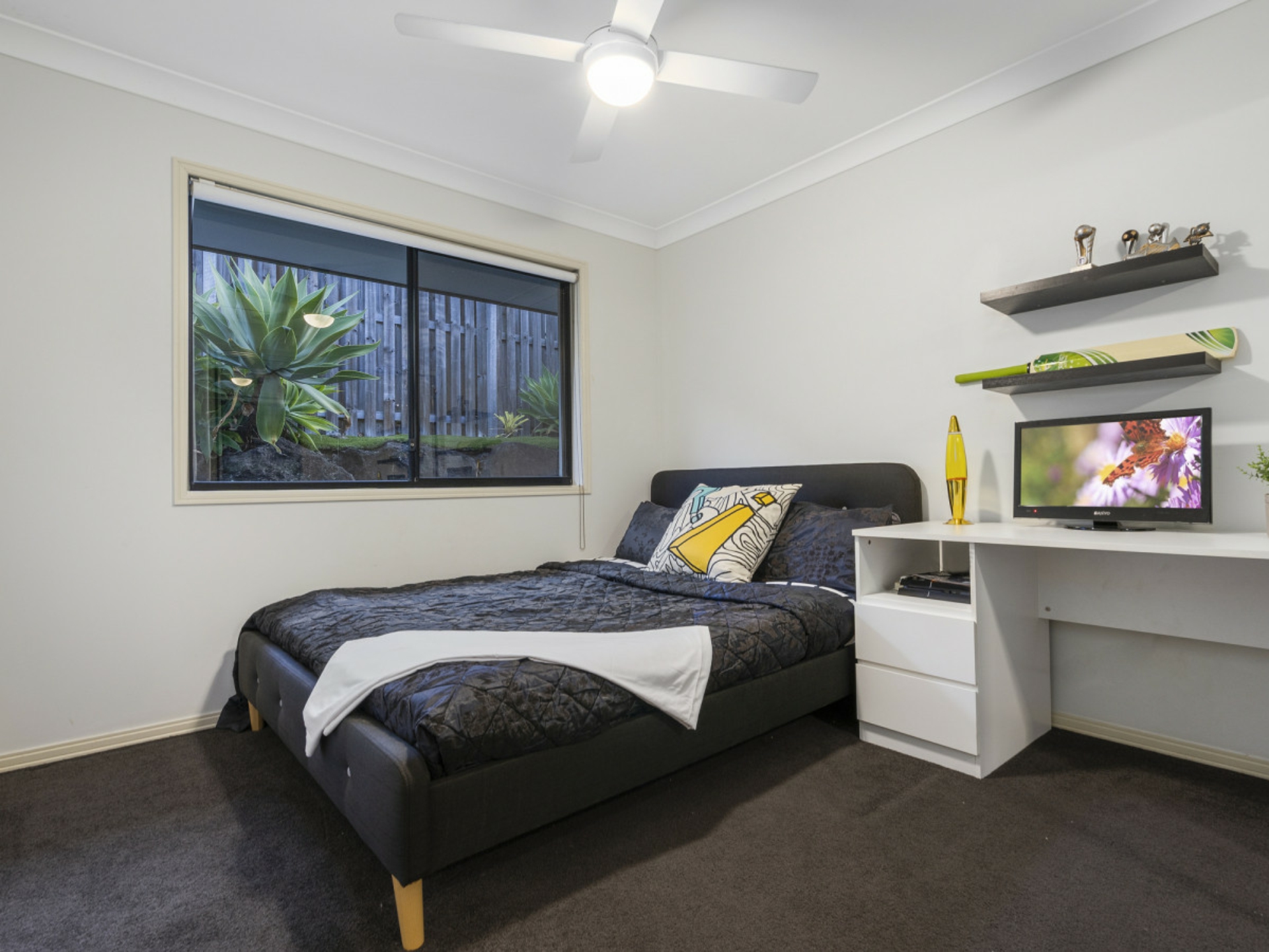 2 Cossington Circuit, MAUDSLAND