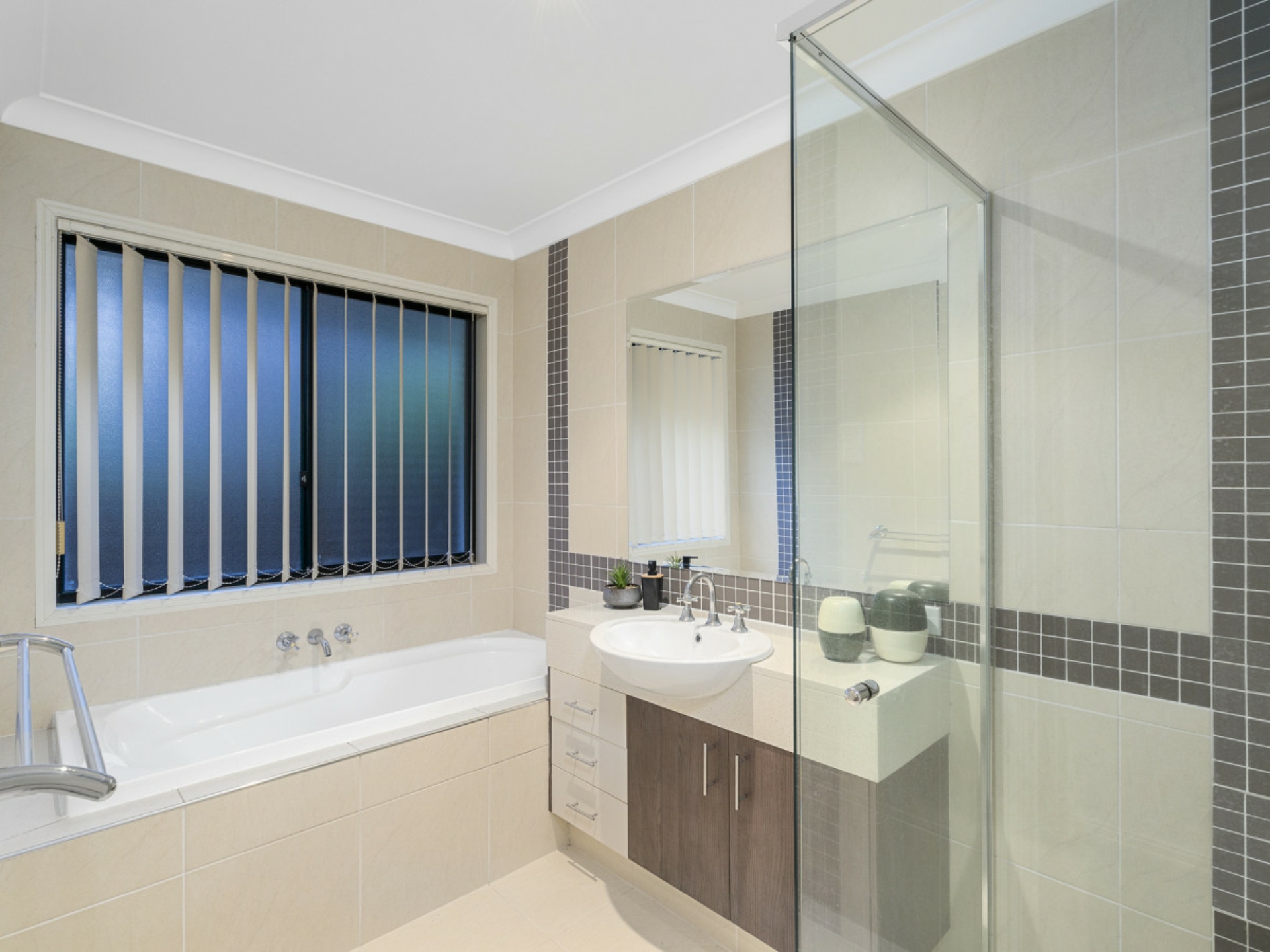 2 Cossington Circuit, MAUDSLAND