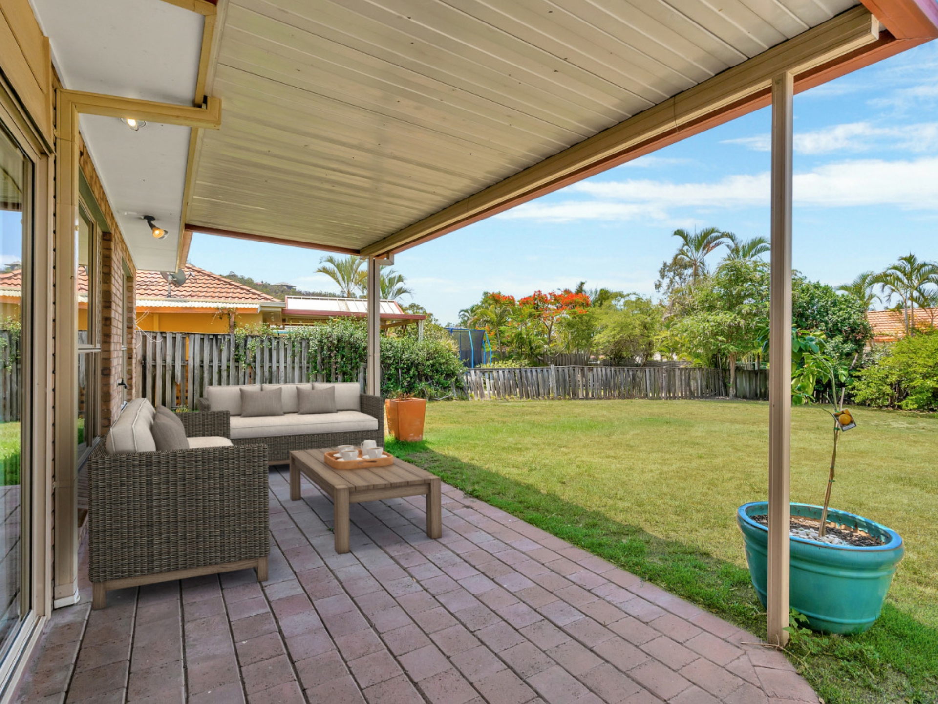 8 Bonin Close, PACIFIC PINES