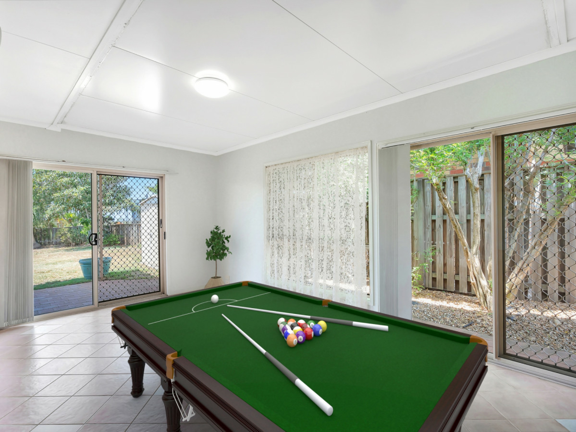 8 Bonin Close, PACIFIC PINES