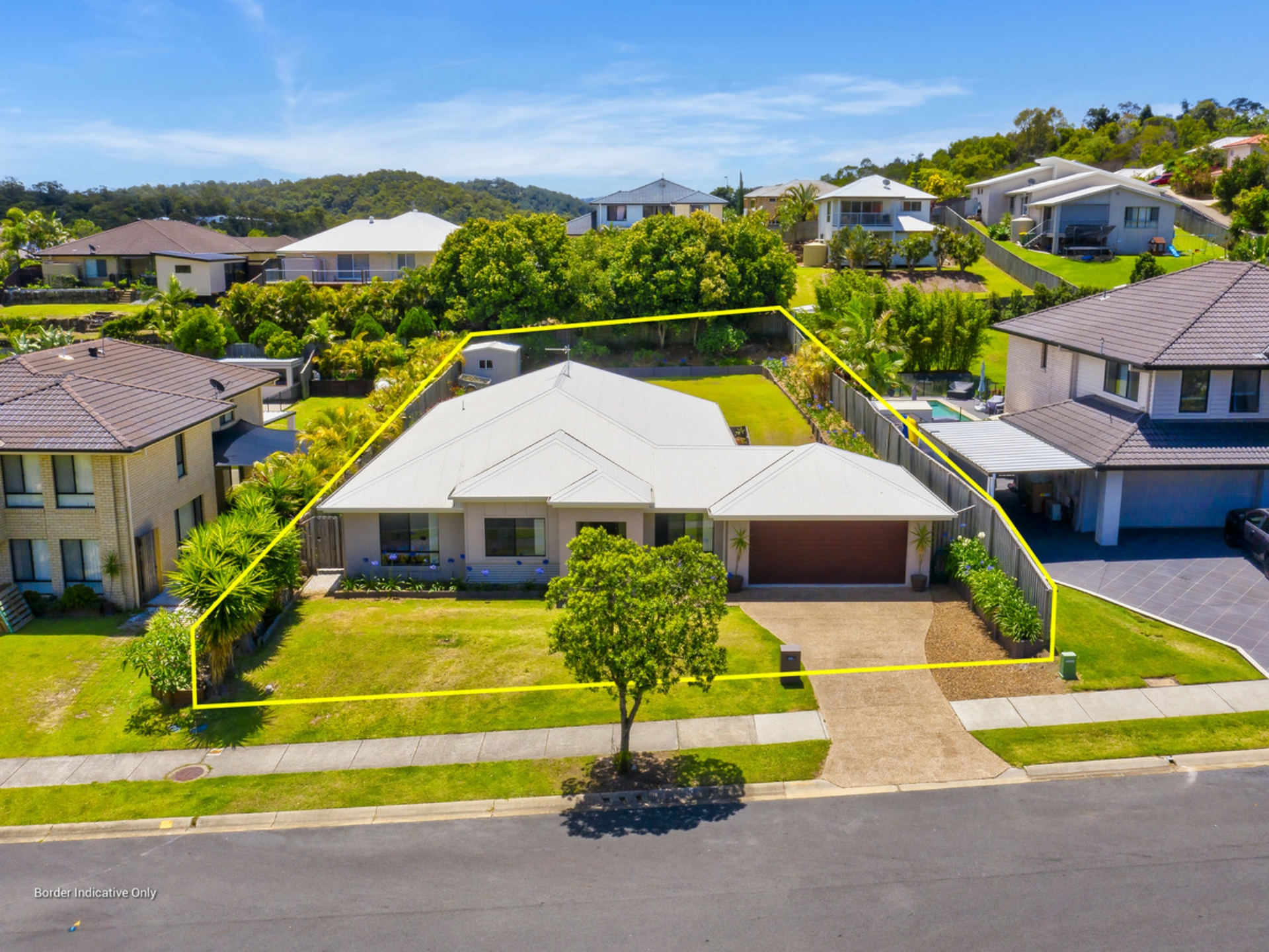 30 Hawkesbury Avenue Pacific Pines QLD