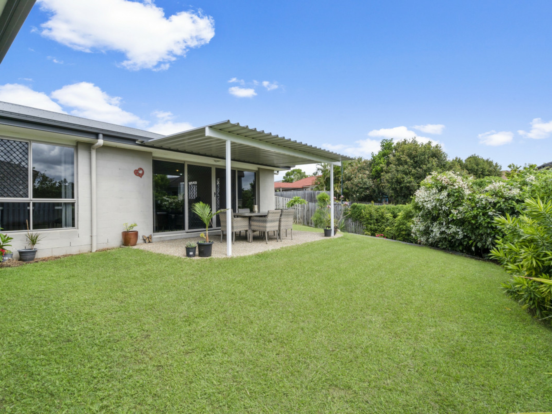 3 Ainsworth Street Pacific Pines QLD