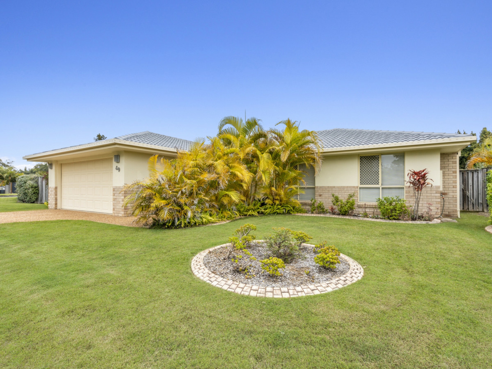 49 Greenway Boulevard, MAUDSLAND