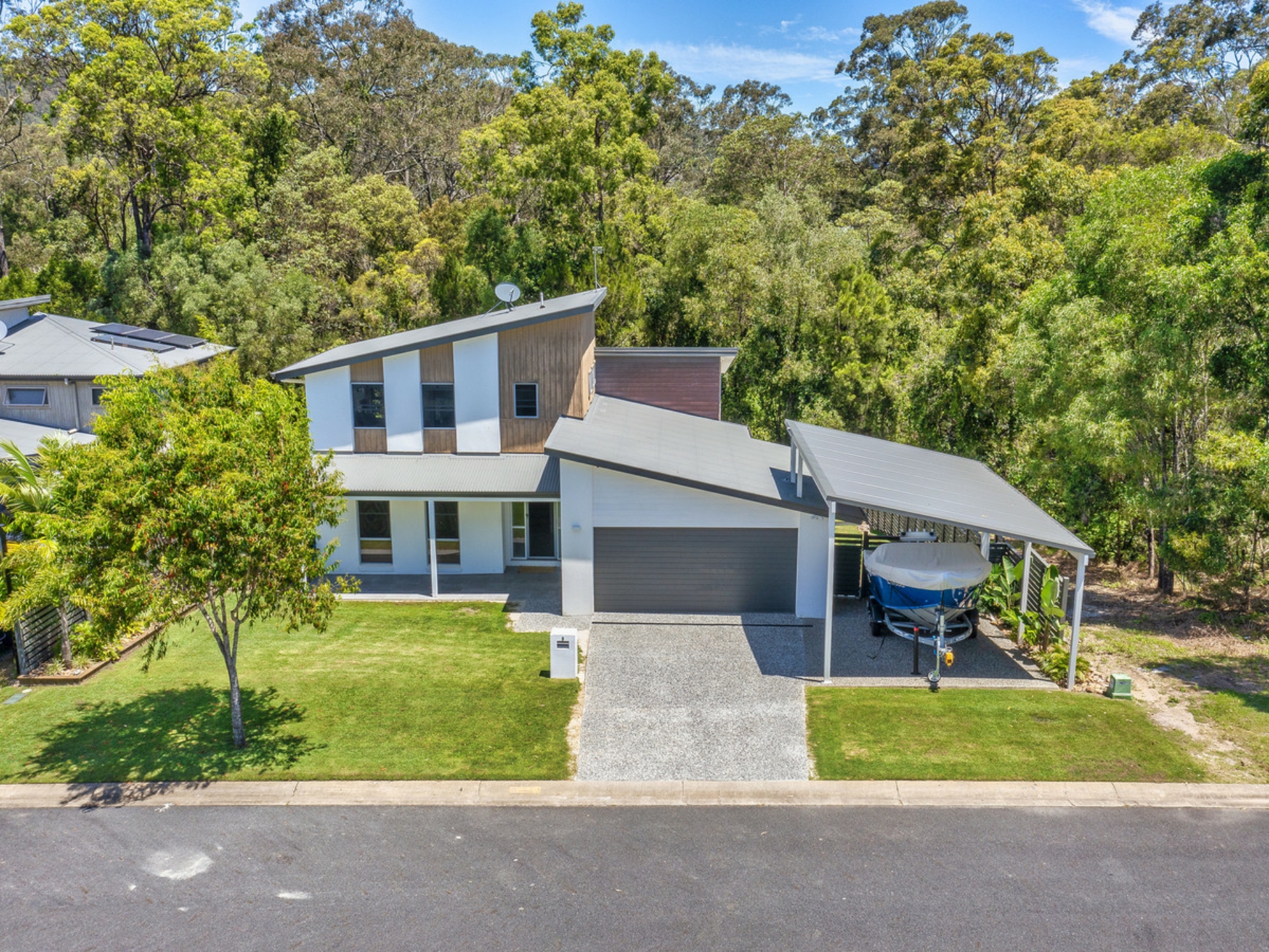 5 Calypso Court Oxenford QLD