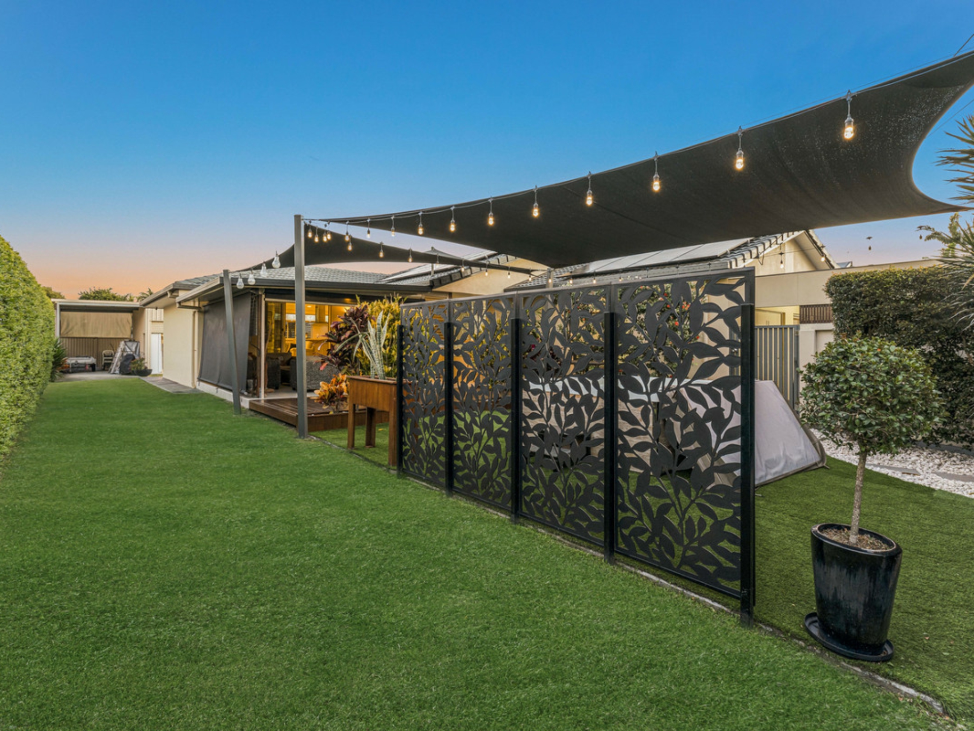 127 Sheehan Avenue, HOPE ISLAND