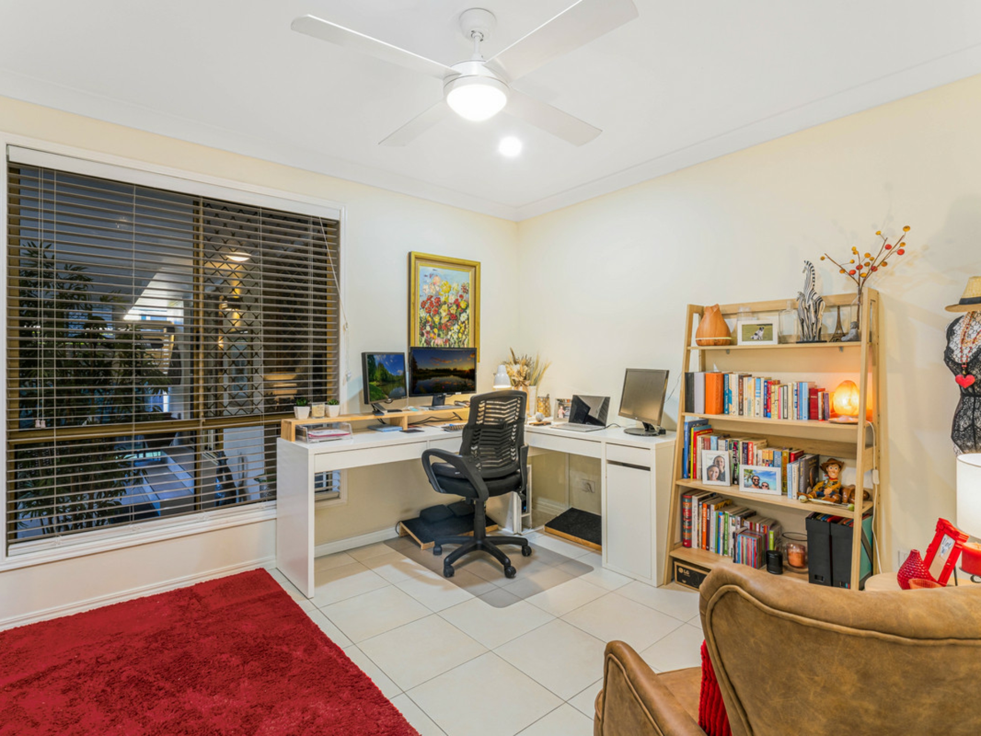 127 Sheehan Avenue, HOPE ISLAND