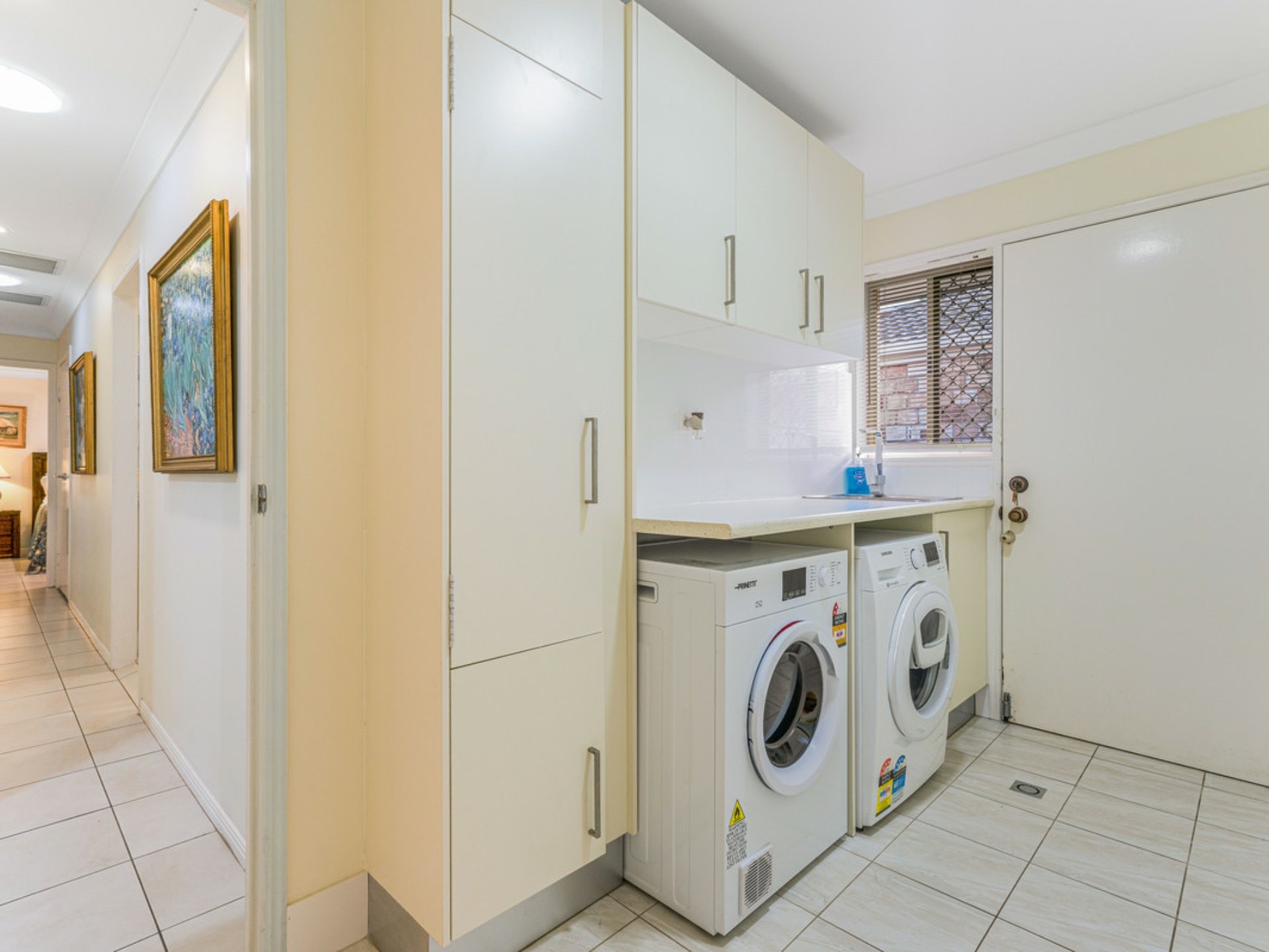 127 Sheehan Avenue, HOPE ISLAND
