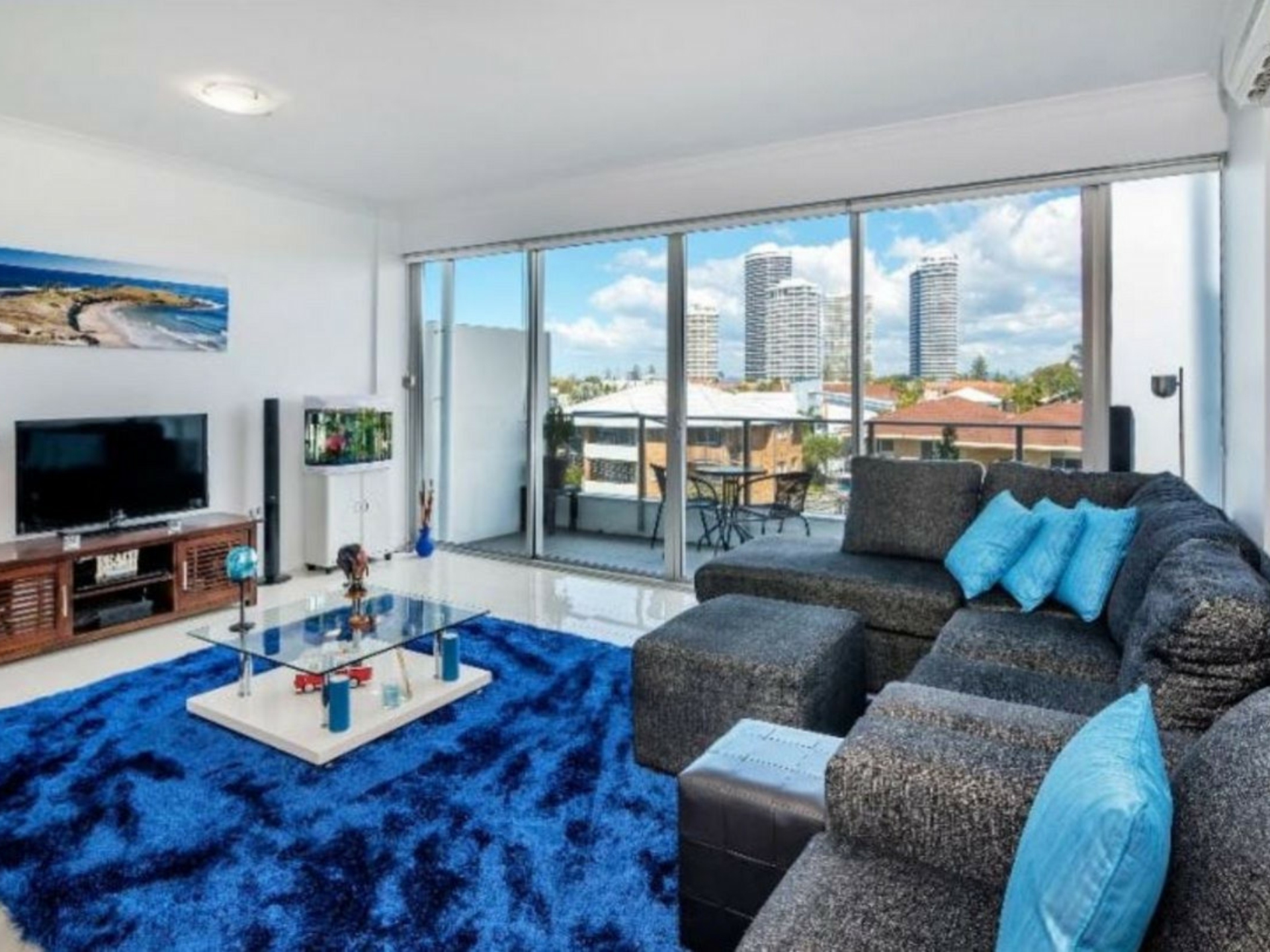 404/33 Madang Crescent, RUNAWAY BAY