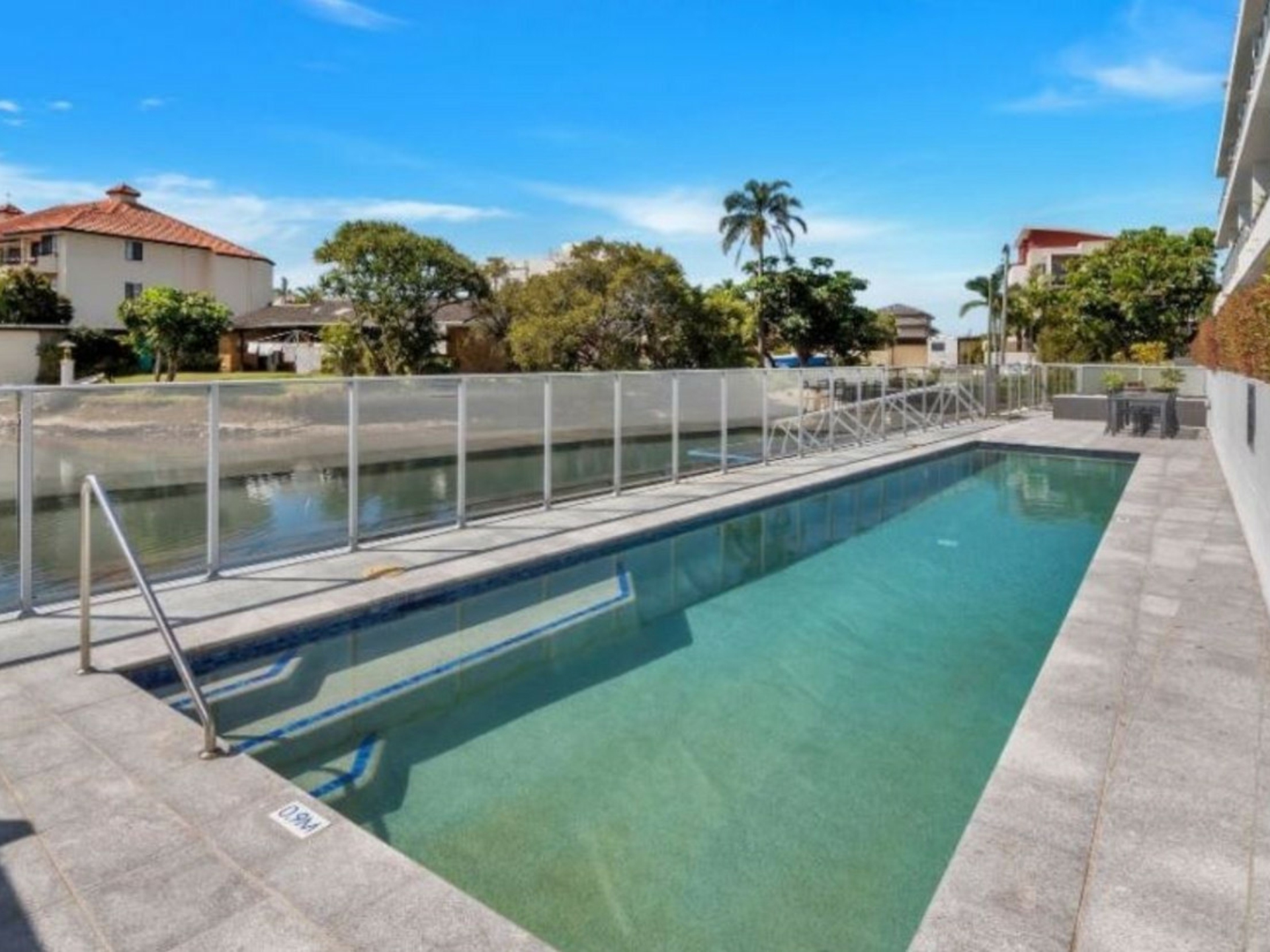 404/33 Madang Crescent, RUNAWAY BAY